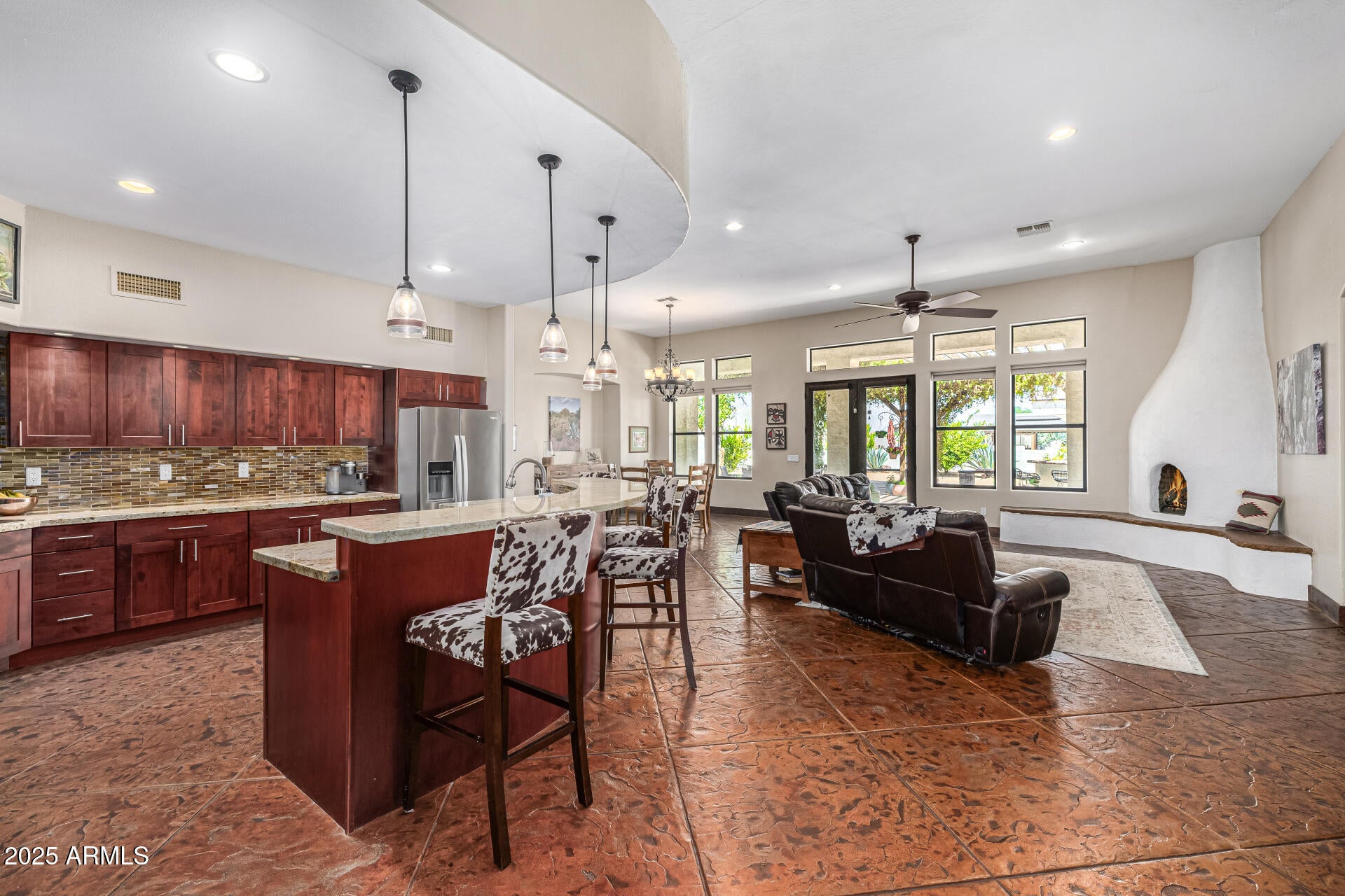 750 W ZION Lane