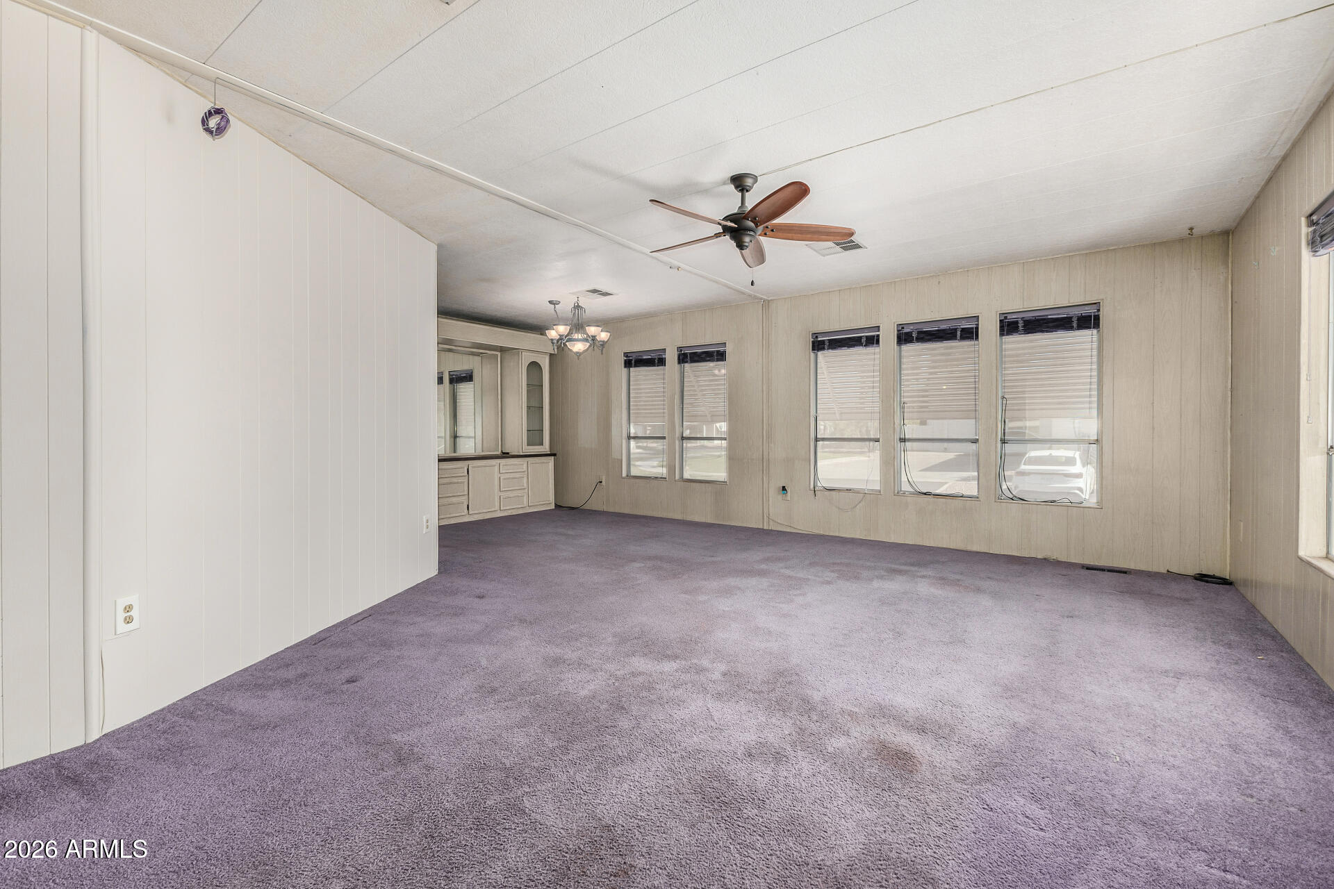 2609 W Southern Avenue 7