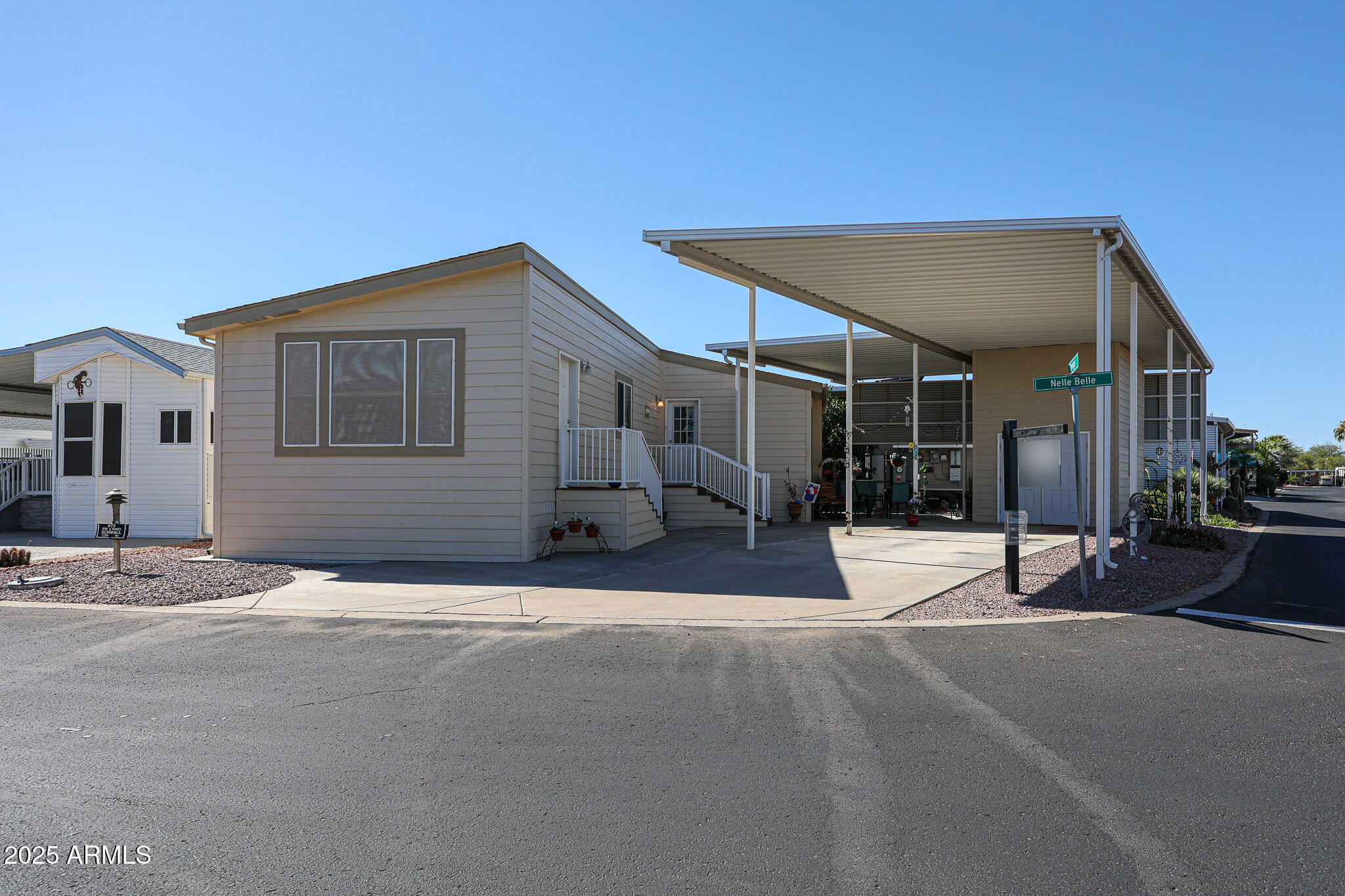 17200 W BELL Road 873