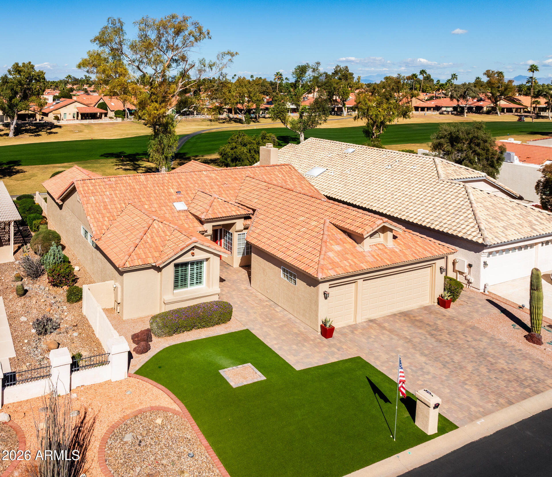 10838 E NAVAJO Drive