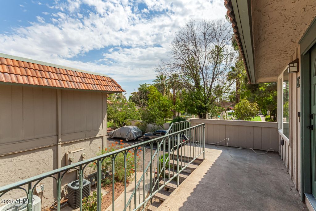Photo of 5626 S Doubloon Court #E, Tempe, AZ 85283 (MLS # 6906402)