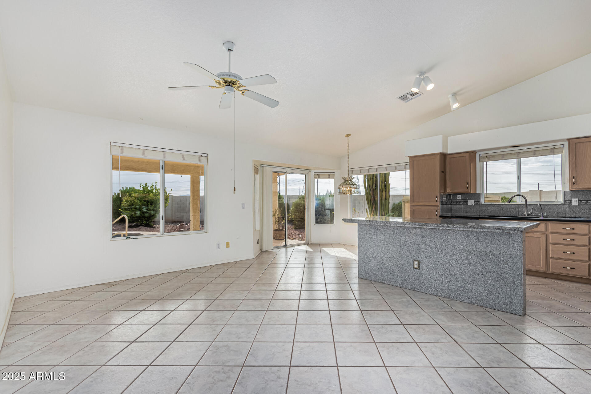 11076 W RUNION Drive