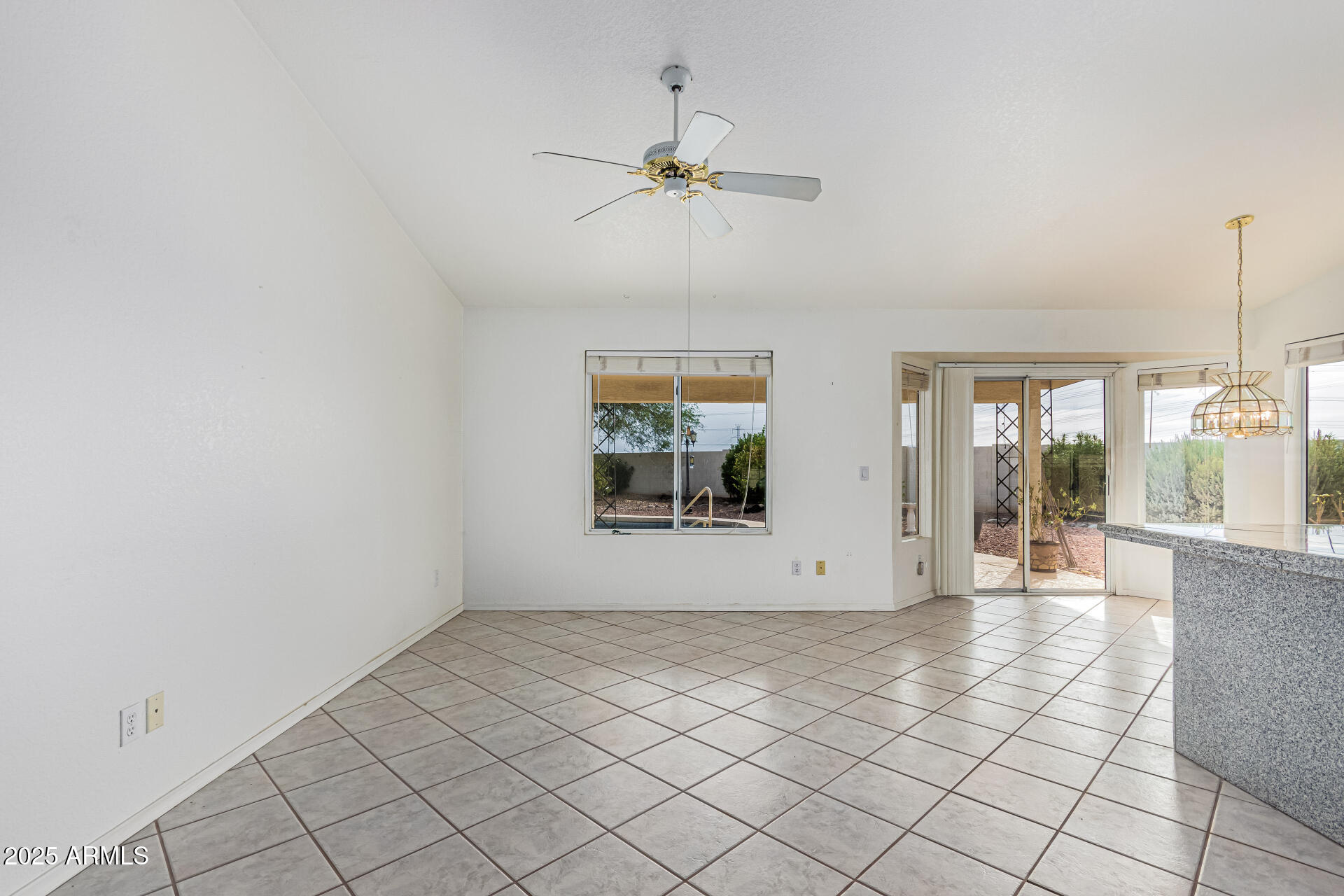 11076 W RUNION Drive