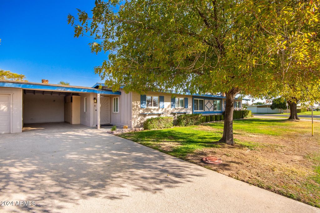 Photo of 10908 W Peoria Avenue, Sun City, AZ 85351 (MLS # 6908236)