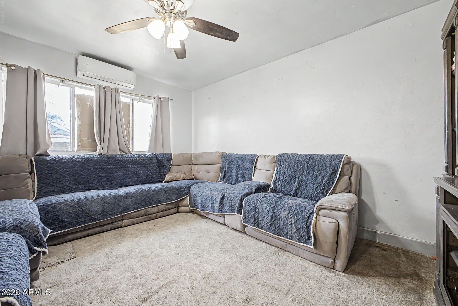 5038 W TUCKEY Lane