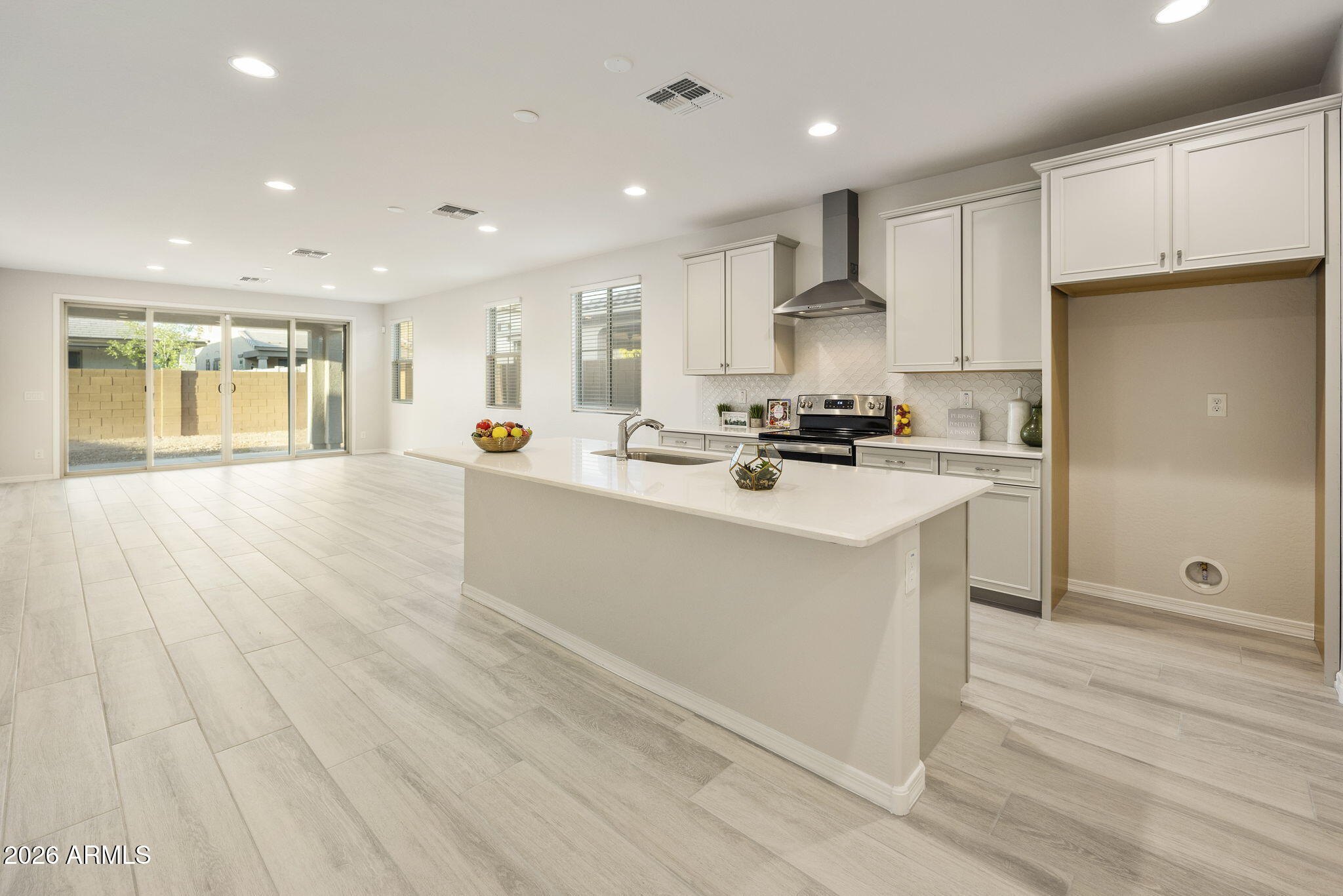 22488 E EXCELSIOR Avenue