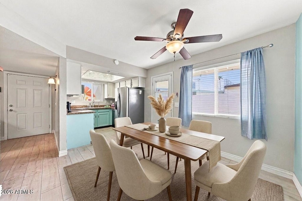 Photo of 410 W Laguna Drive, Tempe, AZ 85282 (MLS # 7069593)