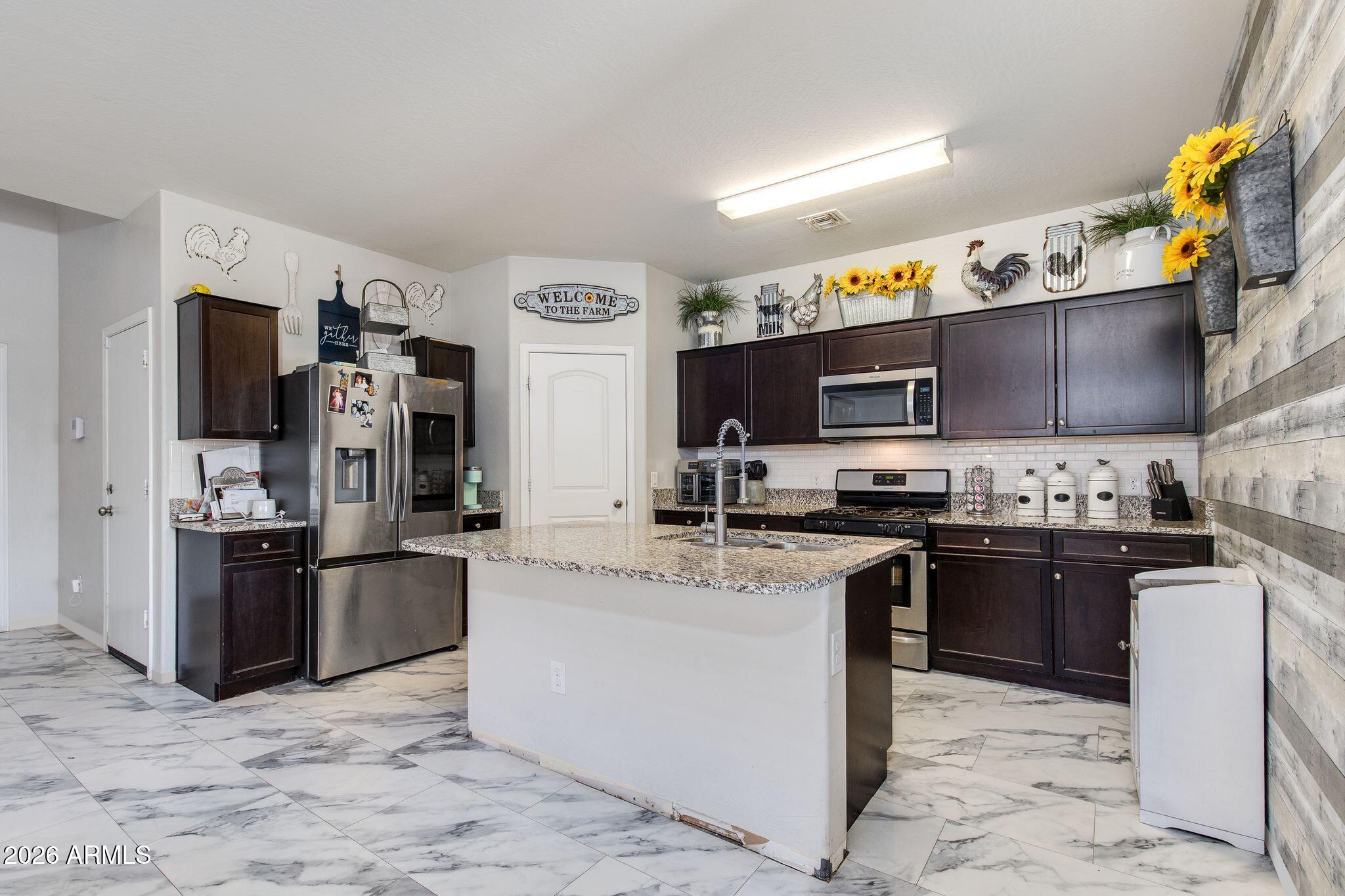 30249 W Catalina Drive