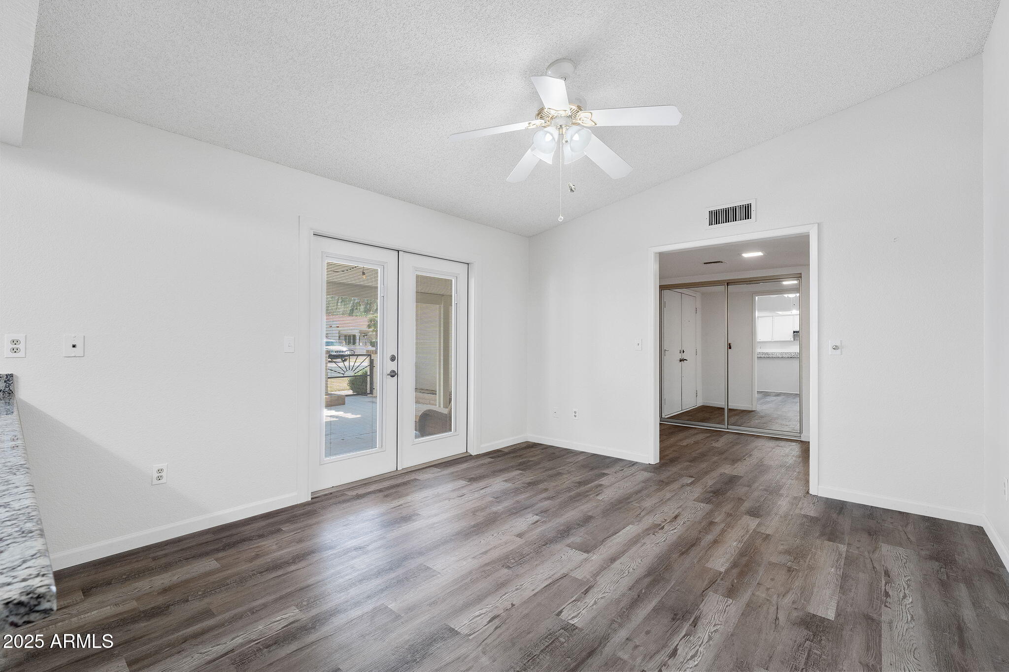 1296 LEISURE WORLD --