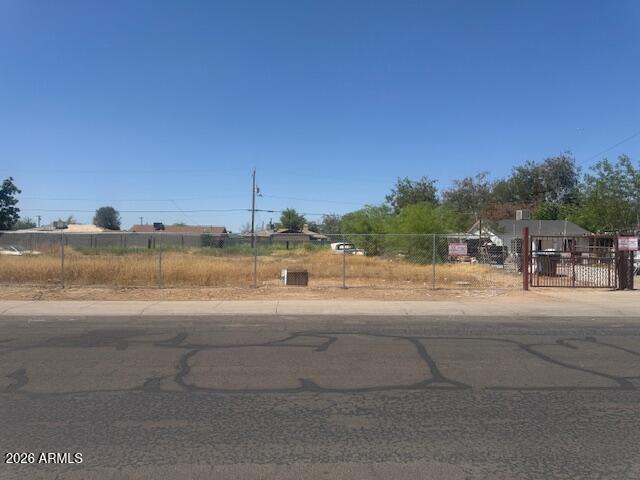 SOUTHGATE PARK - Land