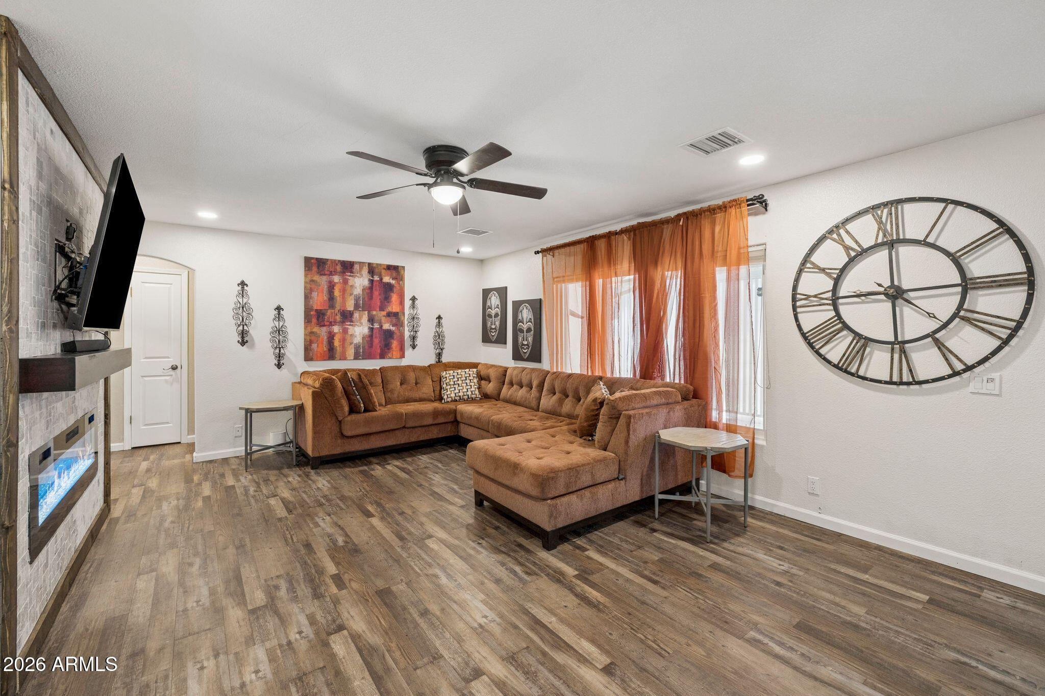 PRESCOTT COUNTRY CLUB UNIT 4 - Residential