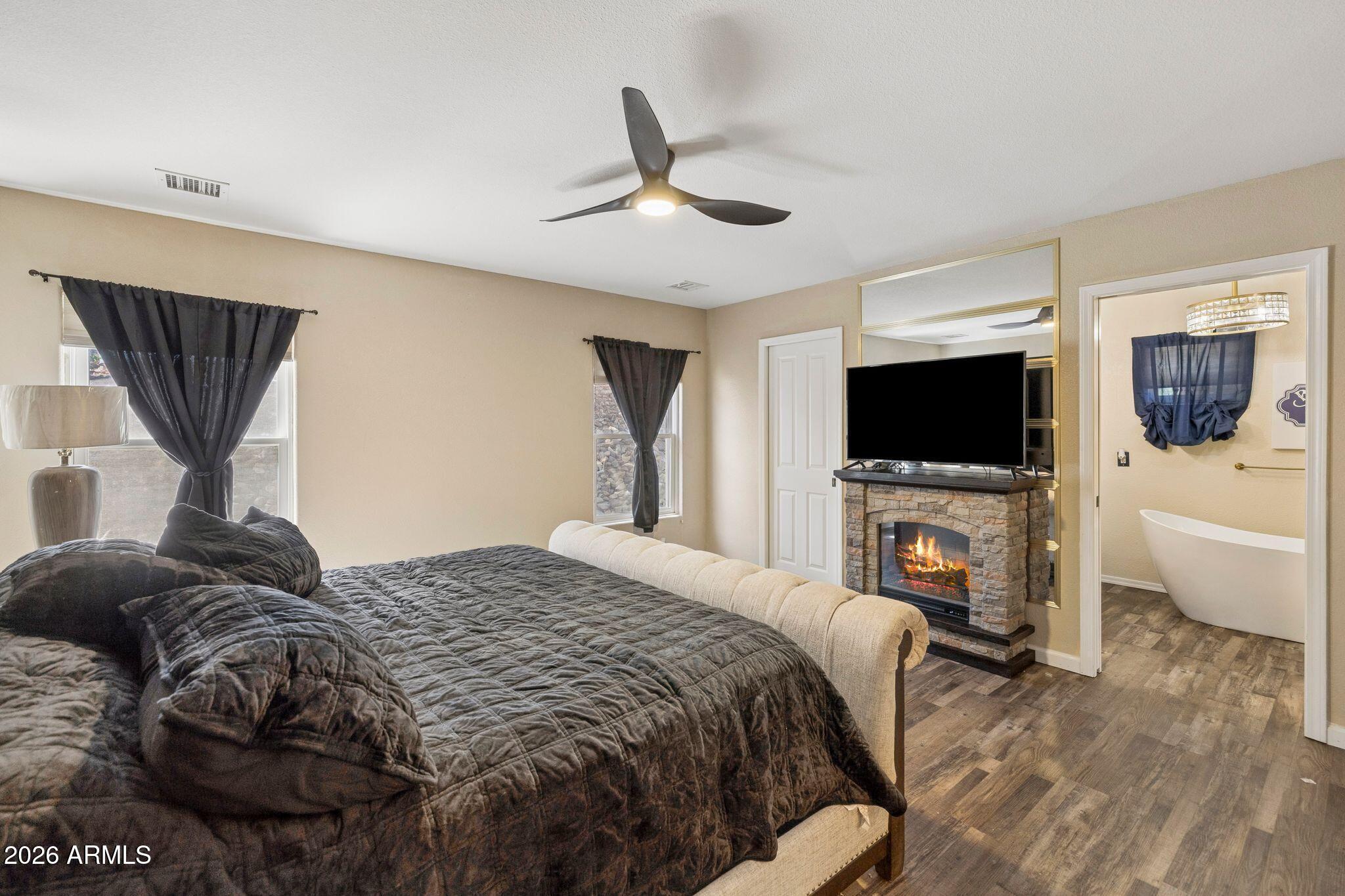PRESCOTT COUNTRY CLUB UNIT 4 - Residential