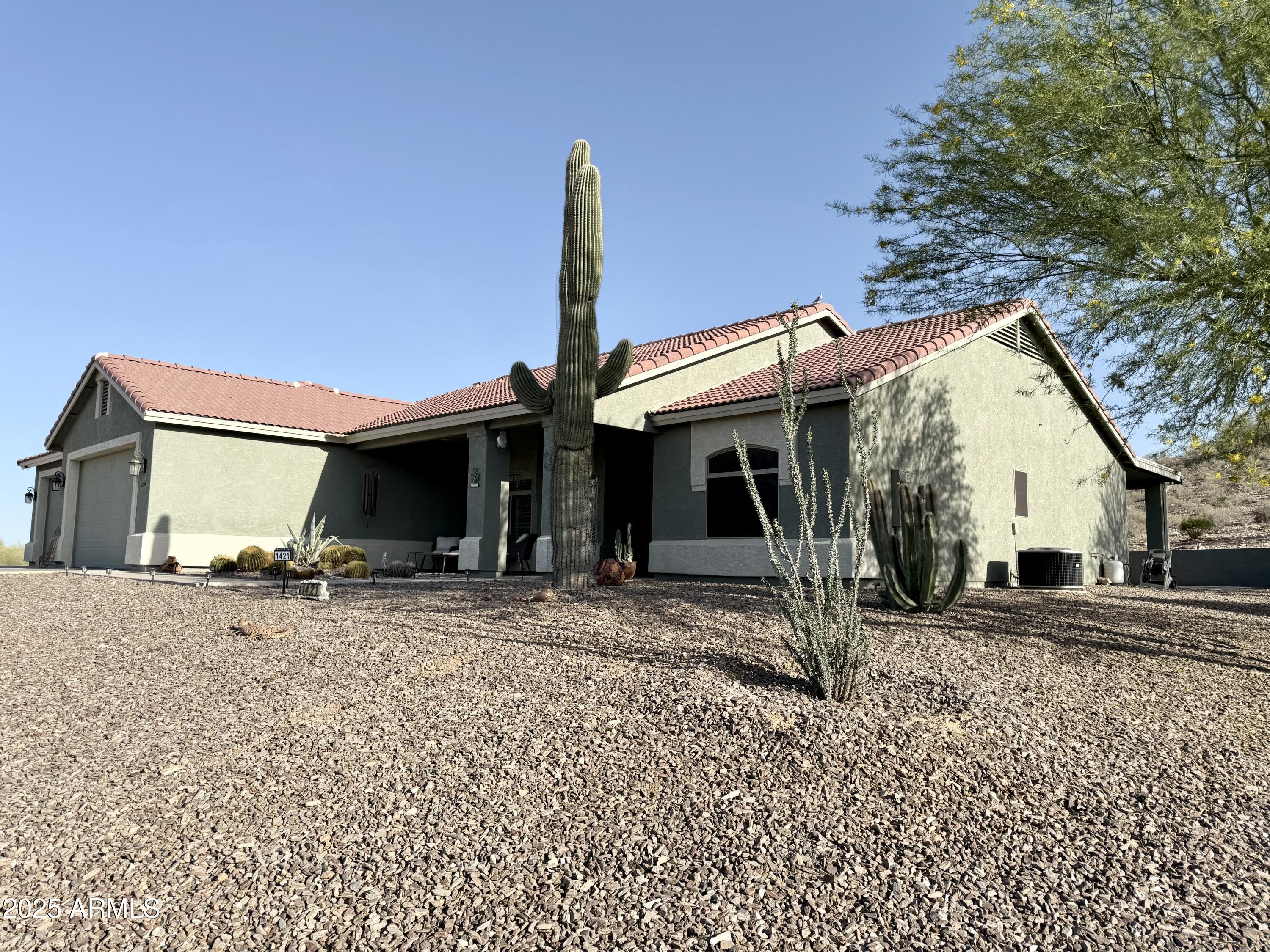 1421 W Rylie Court