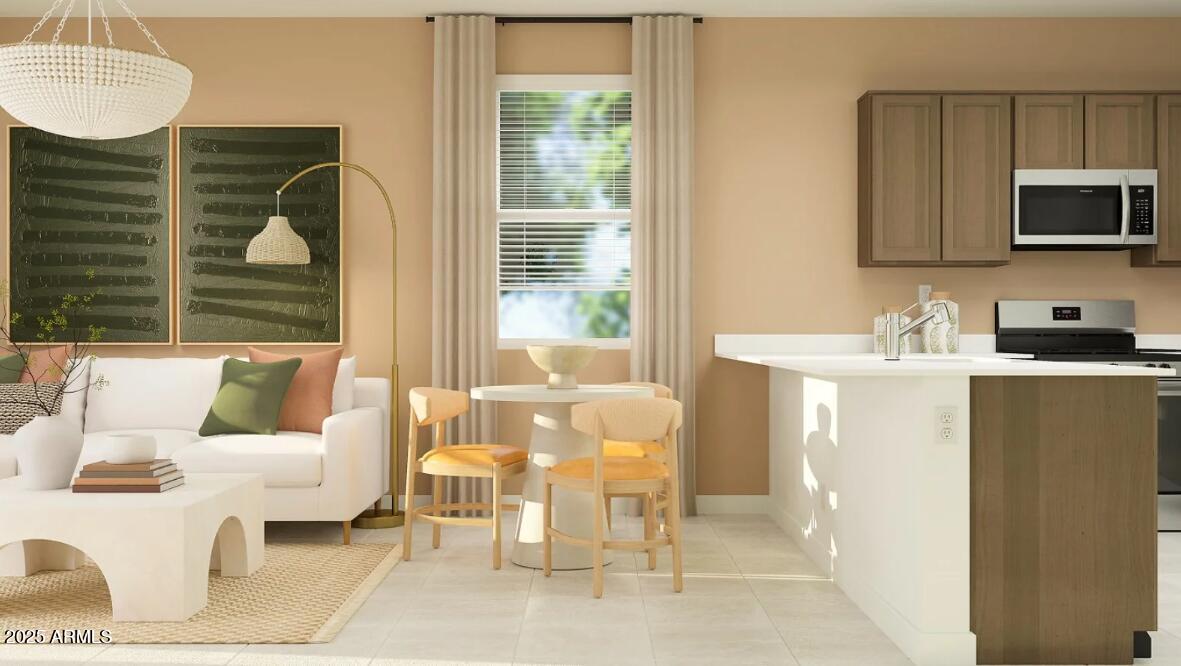 4668 E Amethyst Lane