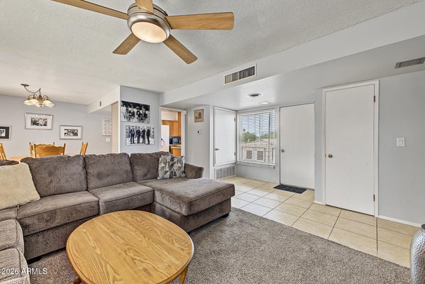 725 S POWER RD APT 215, MESA, AZ 85206 - Image d2ff6b03f48ff438bbf6f39505e5e000/3296506767