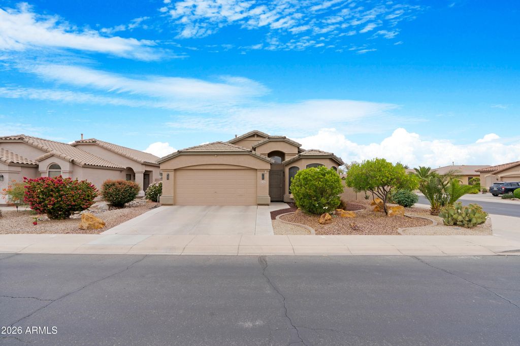 Photo of 42266 W Sparks Drive, Maricopa, AZ 85138 (MLS # 7013102)