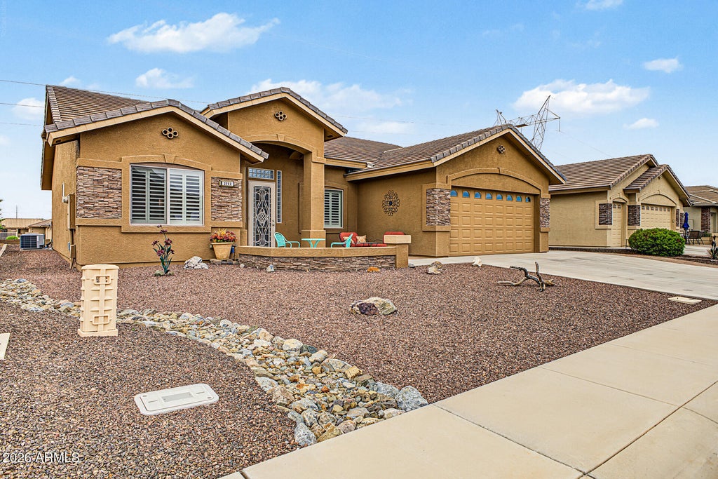 Photo of 2952 S Lindenwood, Mesa, AZ 85212 (MLS # 7093265)