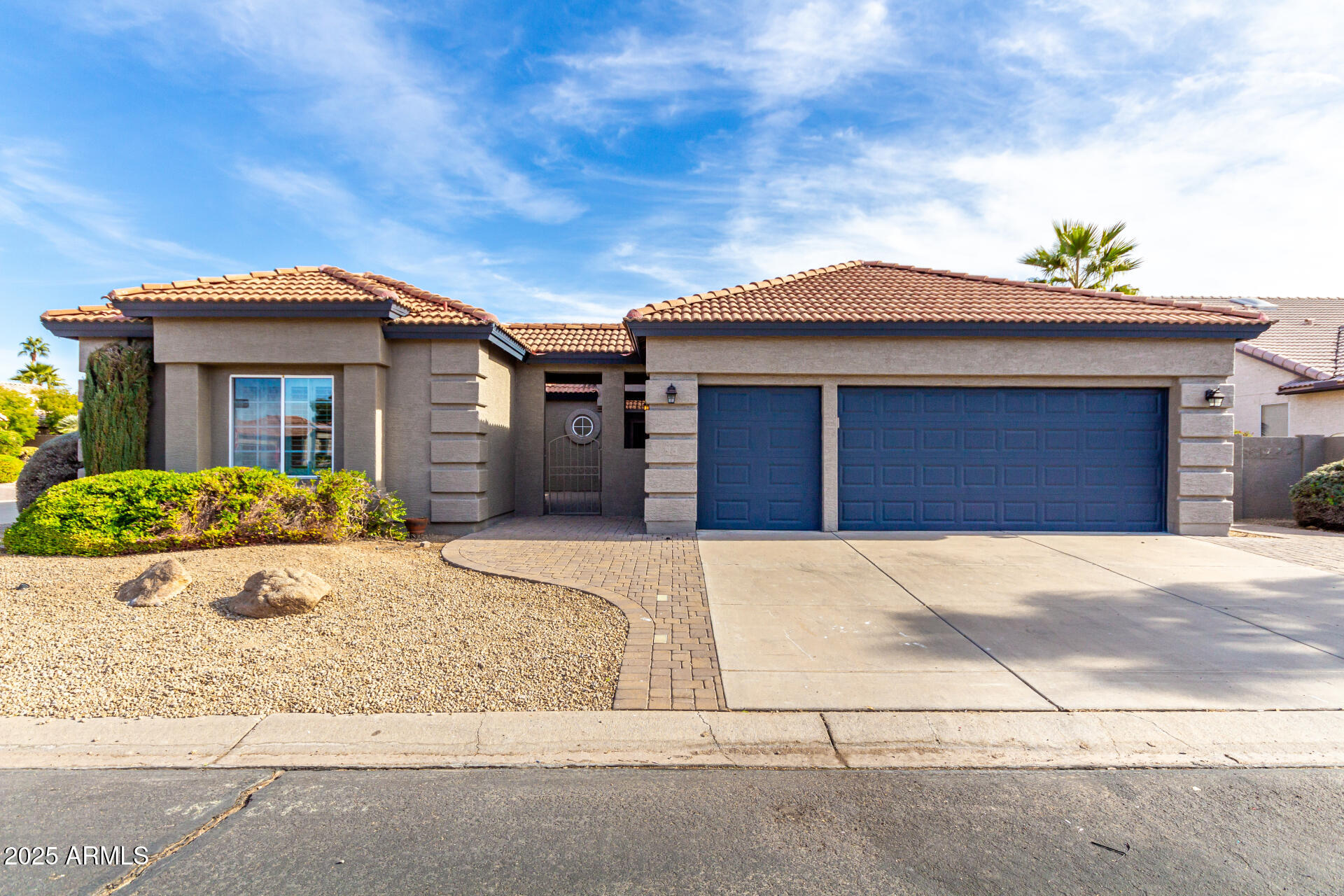 25025 S DESERT TRAIL Court