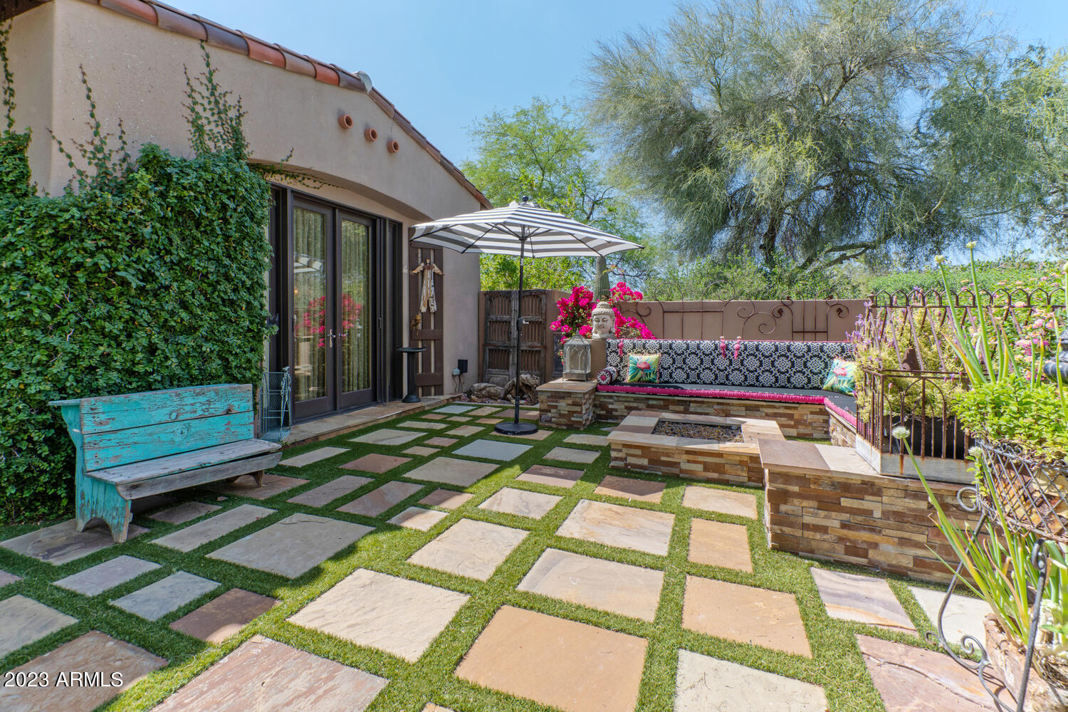 8882 E FLATHORN Drive