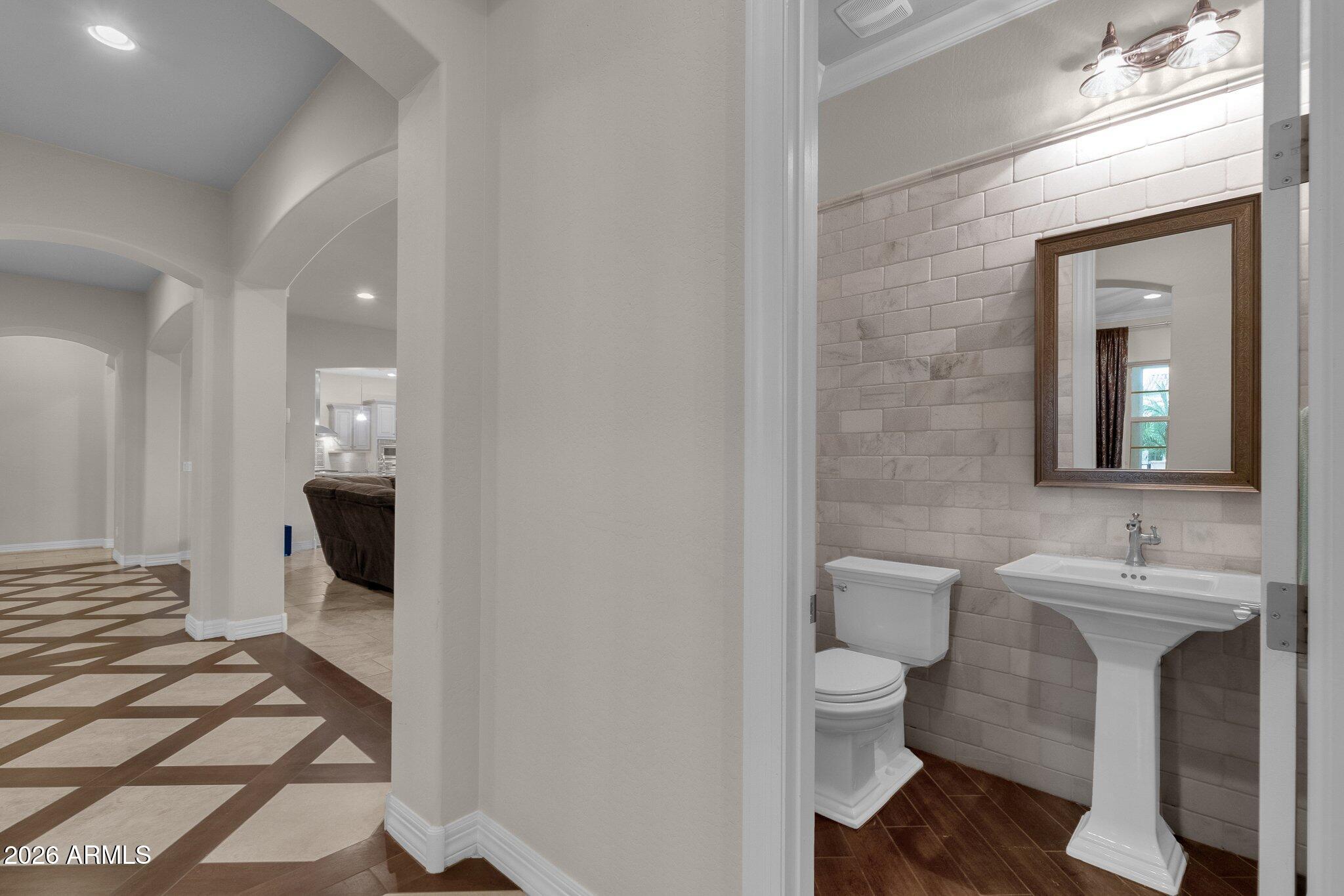 MONTELENA - Residential