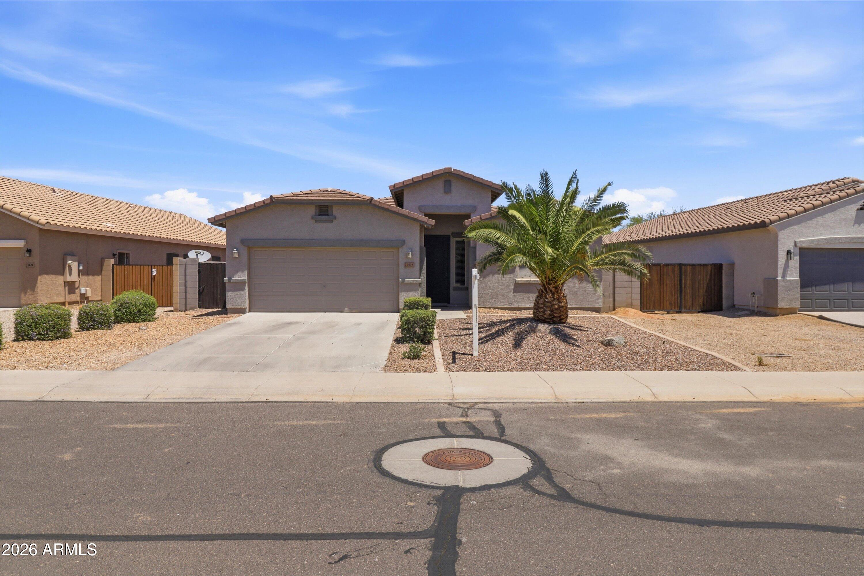 1614 W STEPHANIE Lane