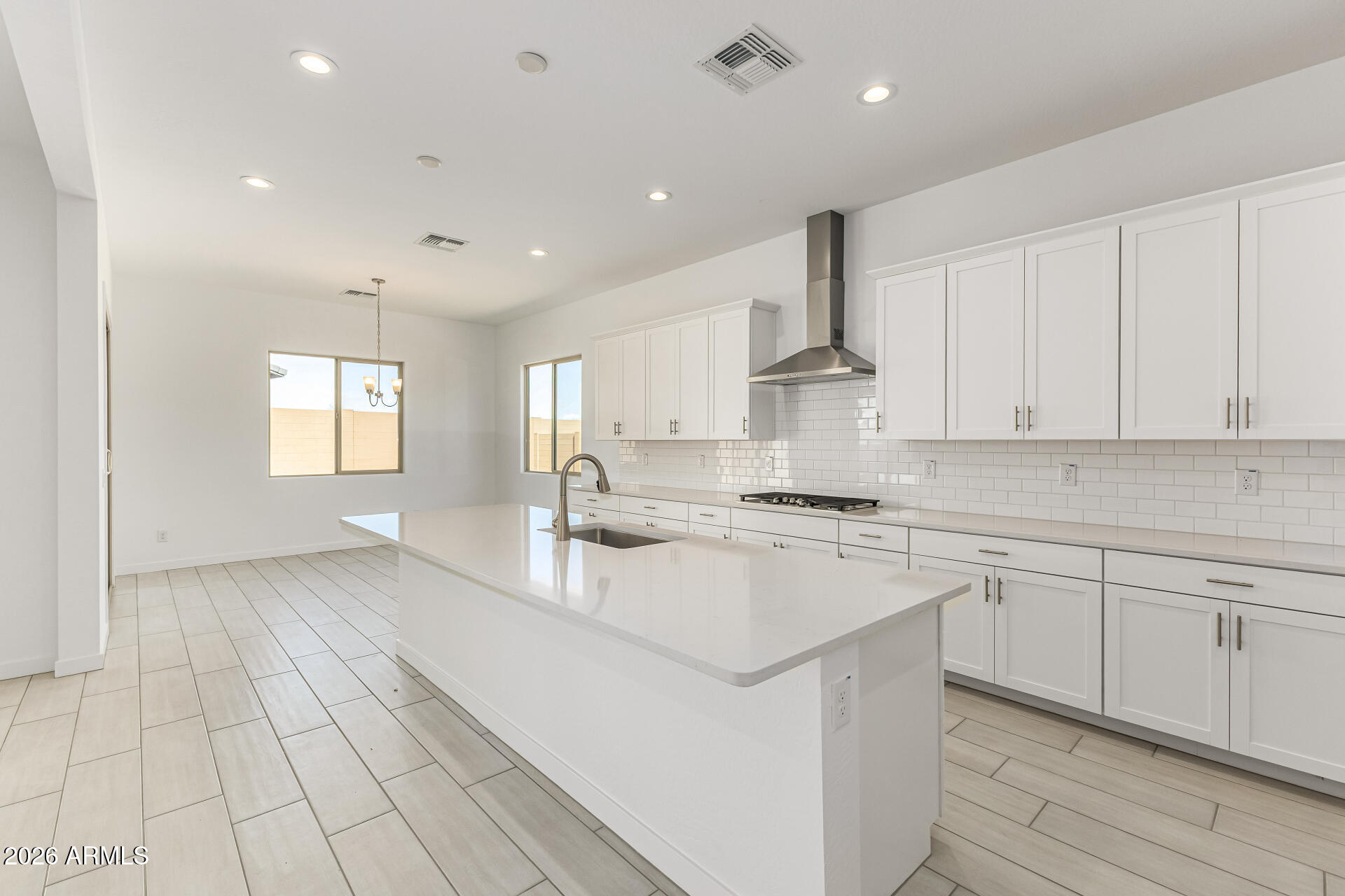 15776 W BRONCO Trail