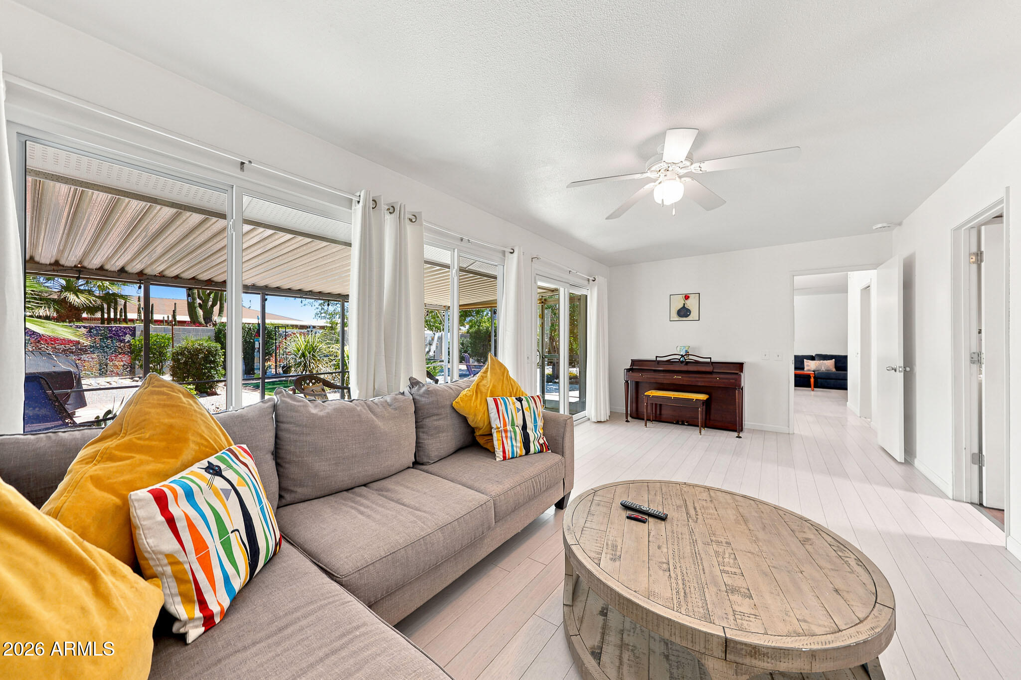 10408 W OAK RIDGE Drive