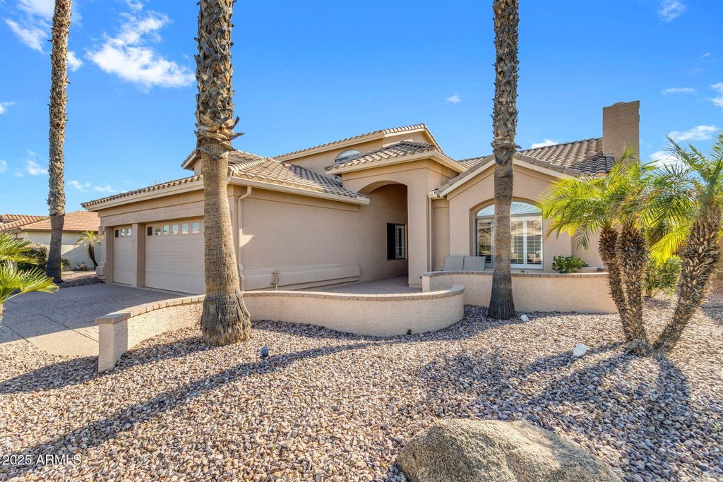 Photo of 16163 W Fairmount Avenue, Goodyear, AZ 85395 (MLS # 6953427)