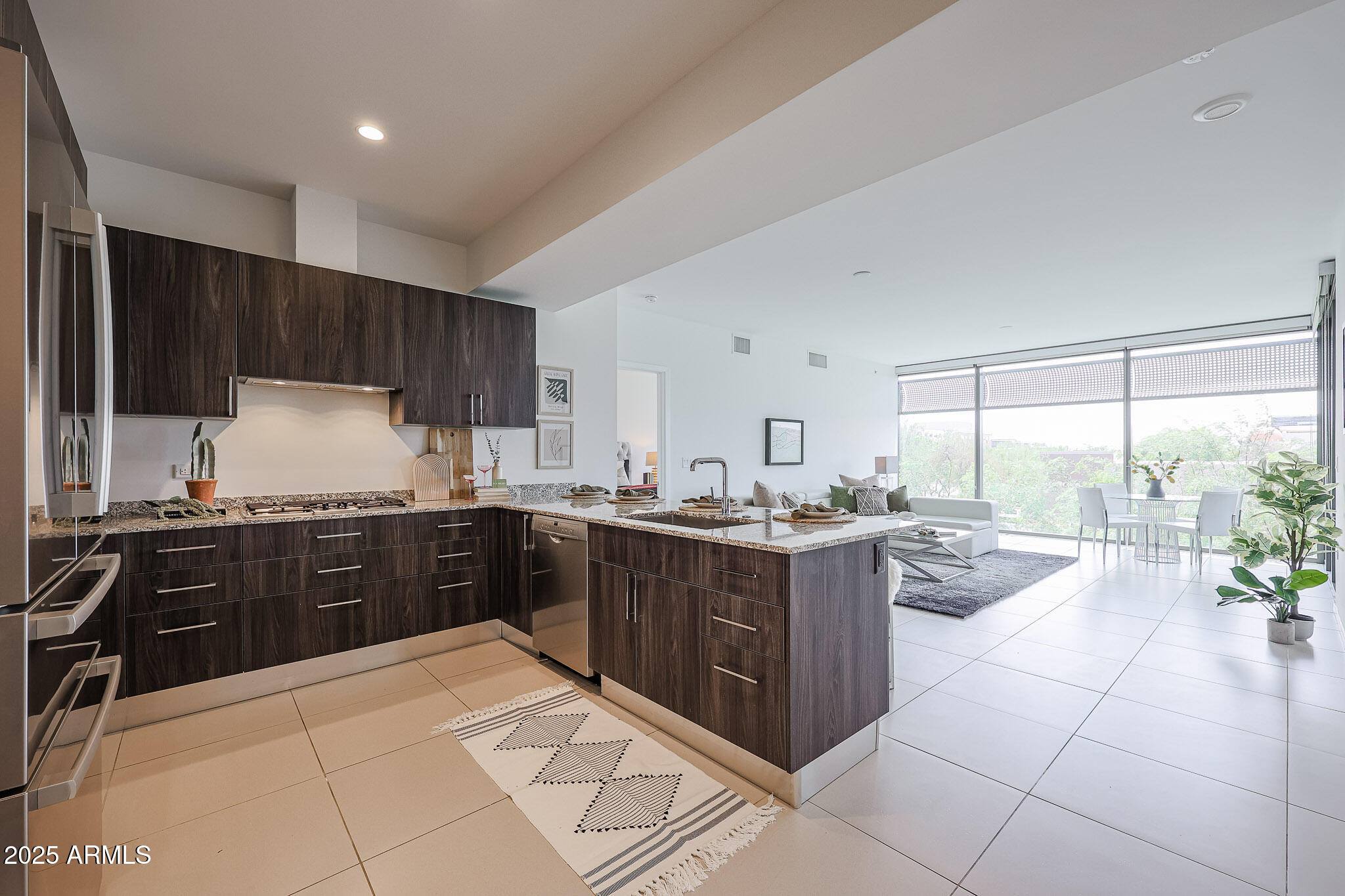 7180 E KIERLAND Boulevard 217