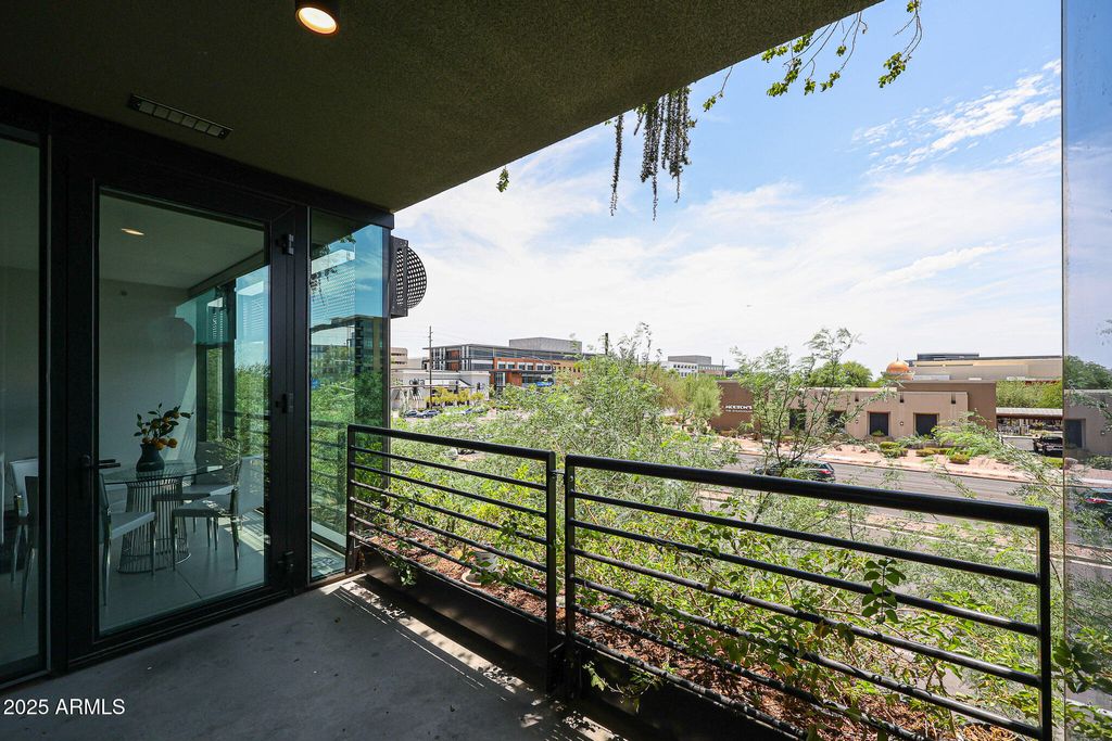 Photo of 7180 E Kierland Boulevard #217, Scottsdale, AZ 85254 (MLS # 6946985)