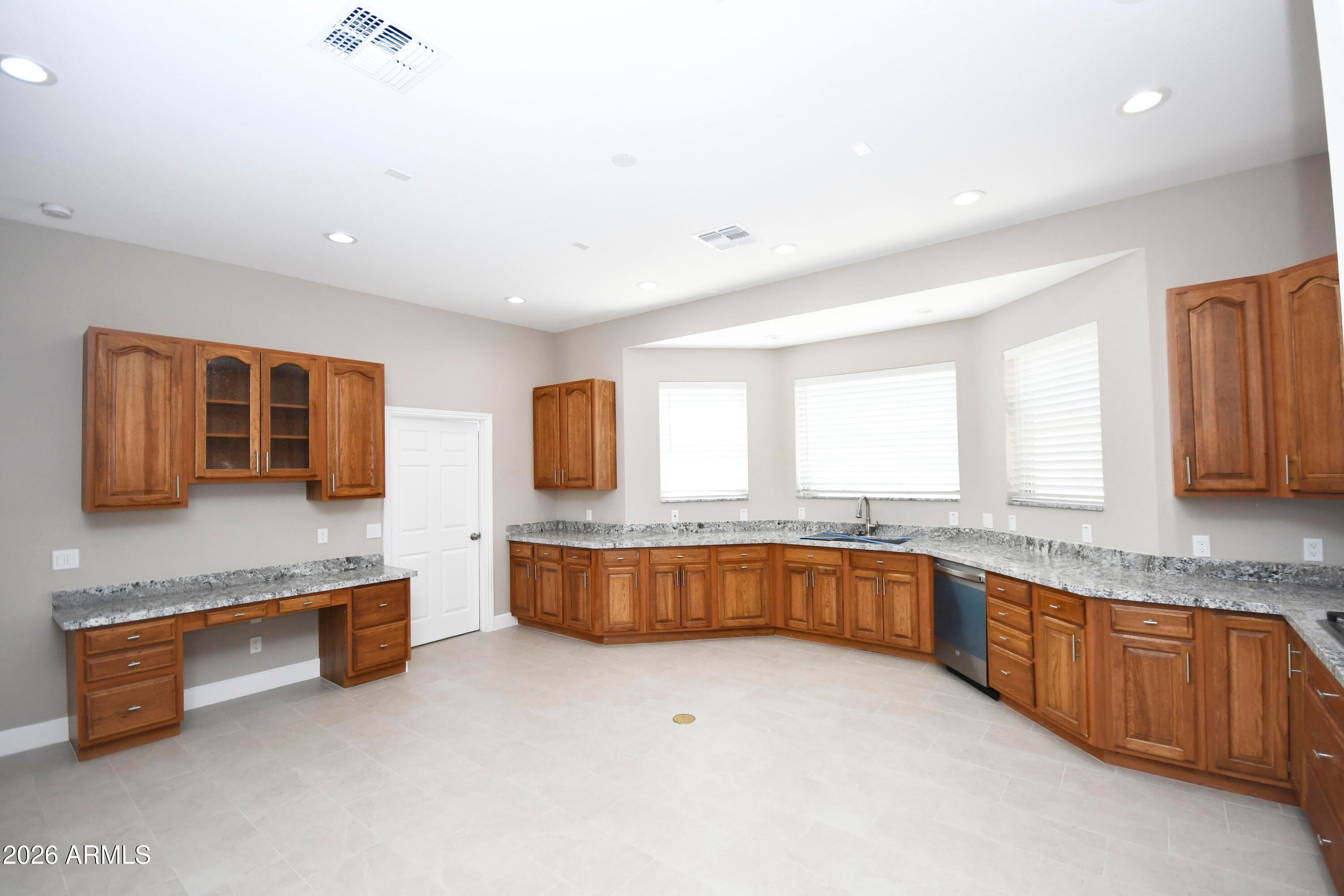 3315 W PINNACLE VISTA Drive