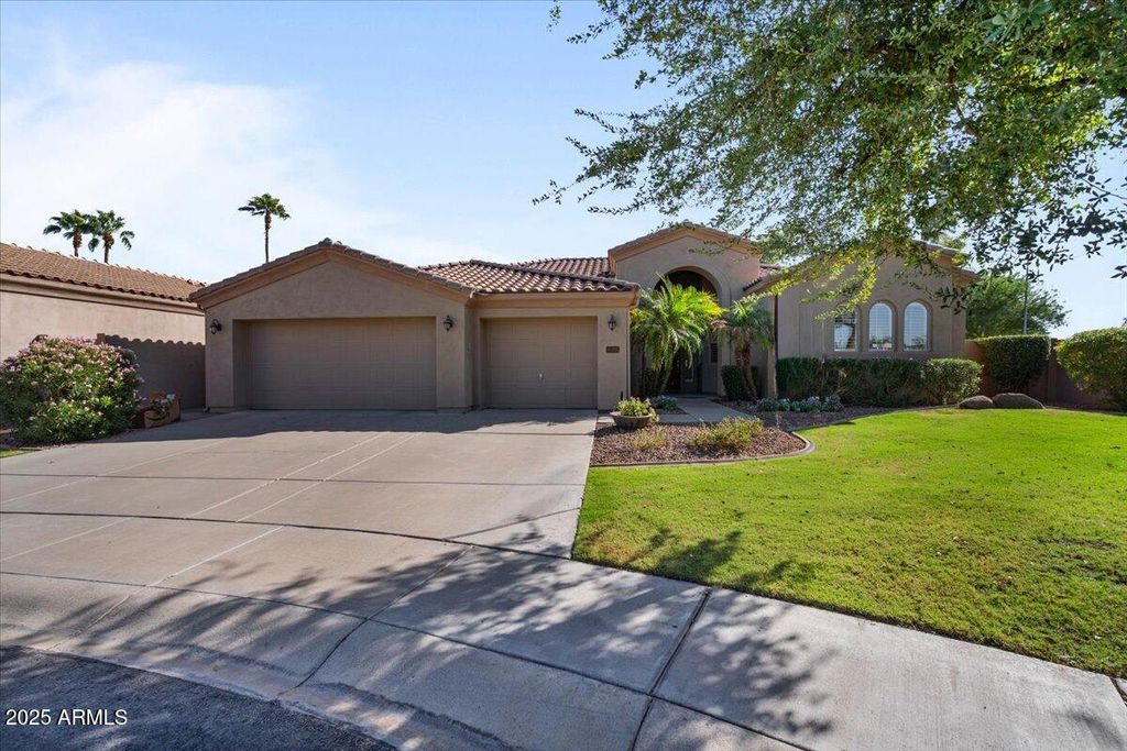 Photo of 1971 W Mead Court, Chandler, AZ 85248 (MLS # 6934296)