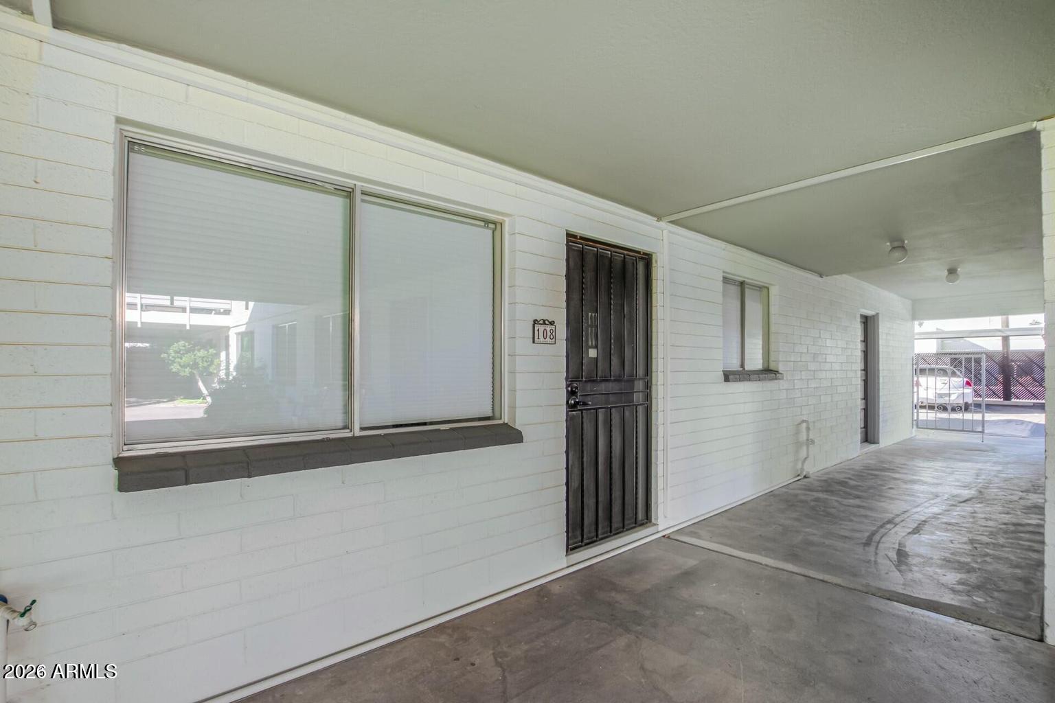 721 E MONTEBELLO Avenue 108