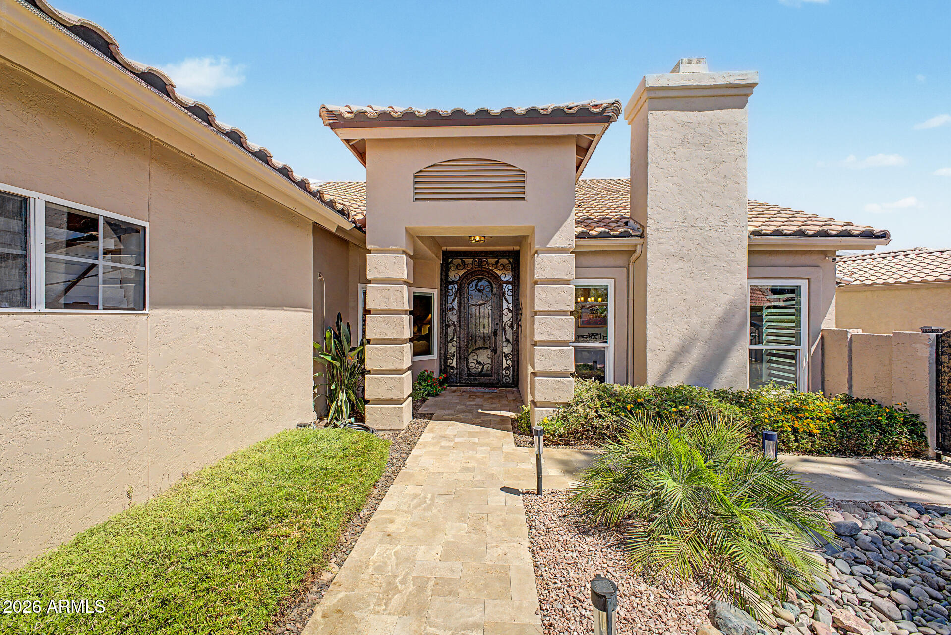 10806 E NAVAJO Drive