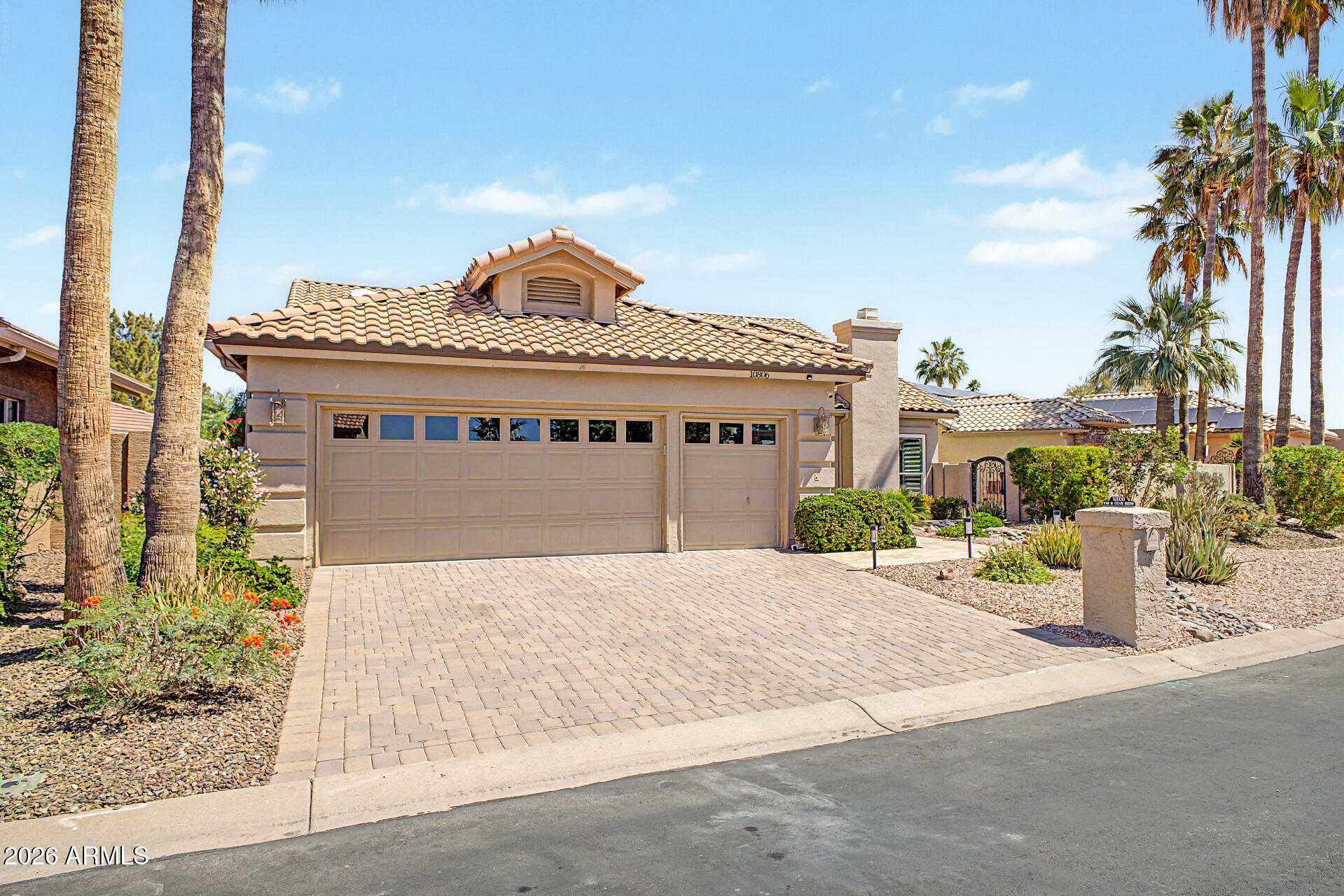 10806 E NAVAJO Drive