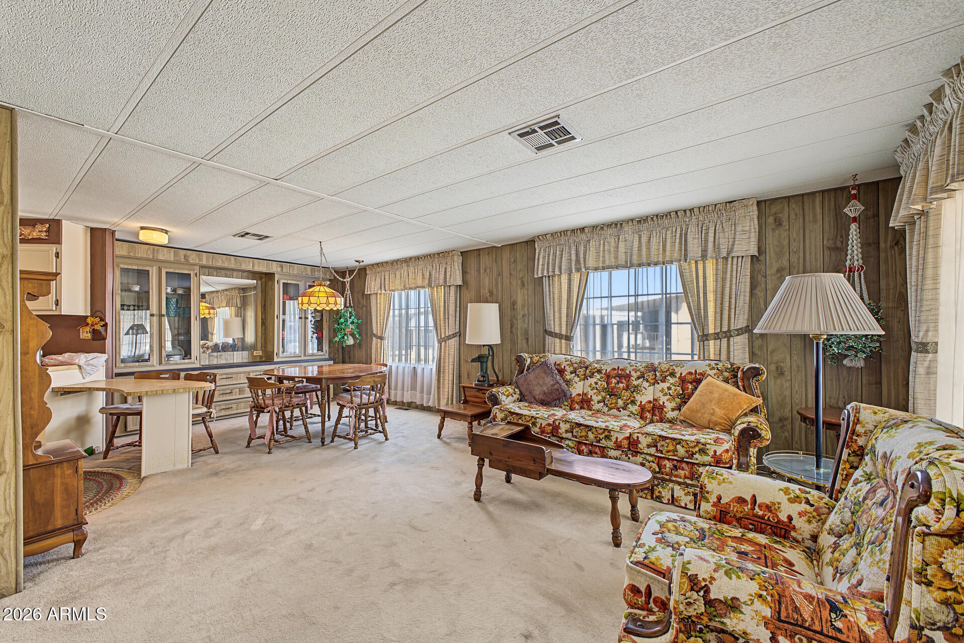 305 S Val Vista Drive 380
