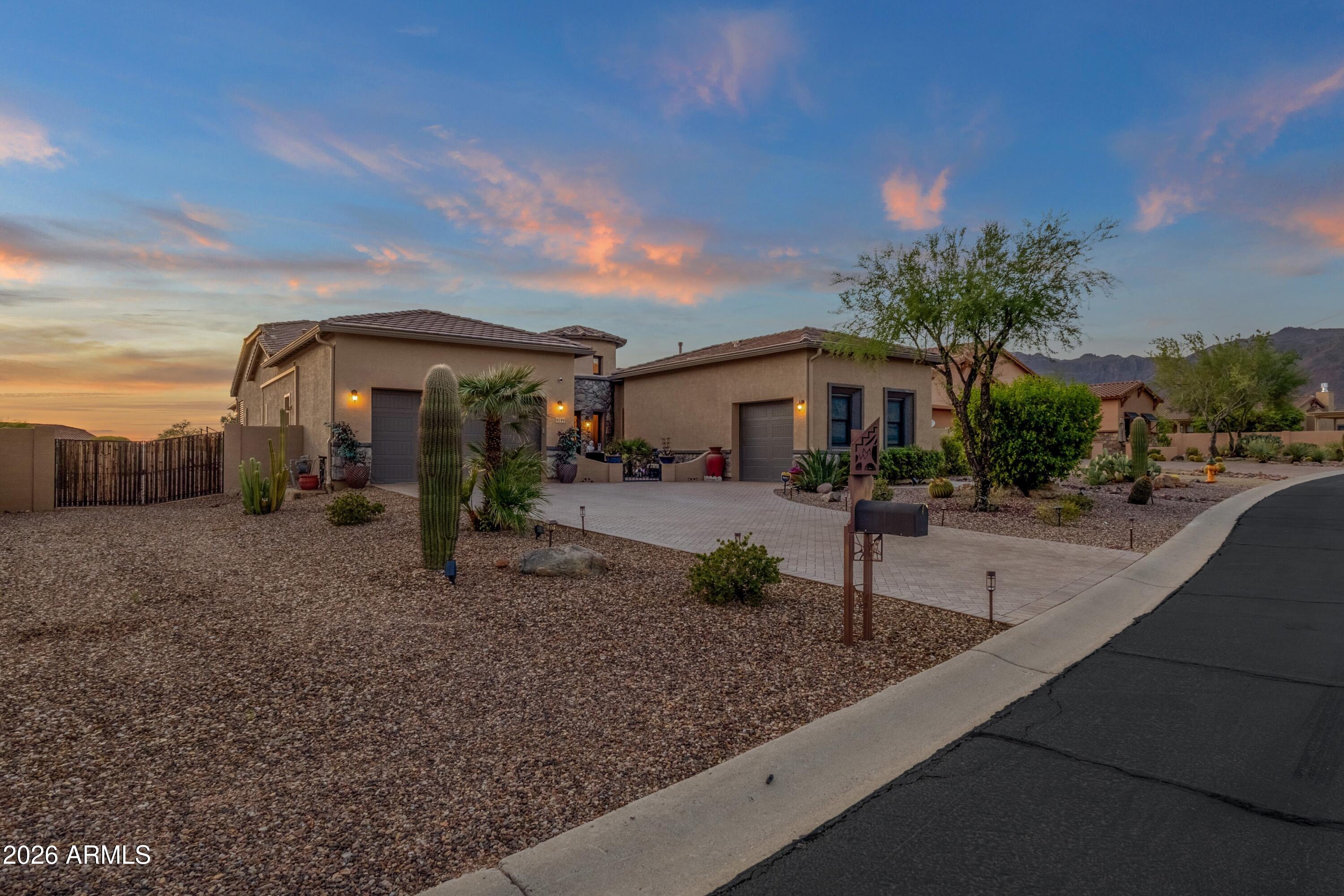 4144 S WILLOW SPRINGS Trail