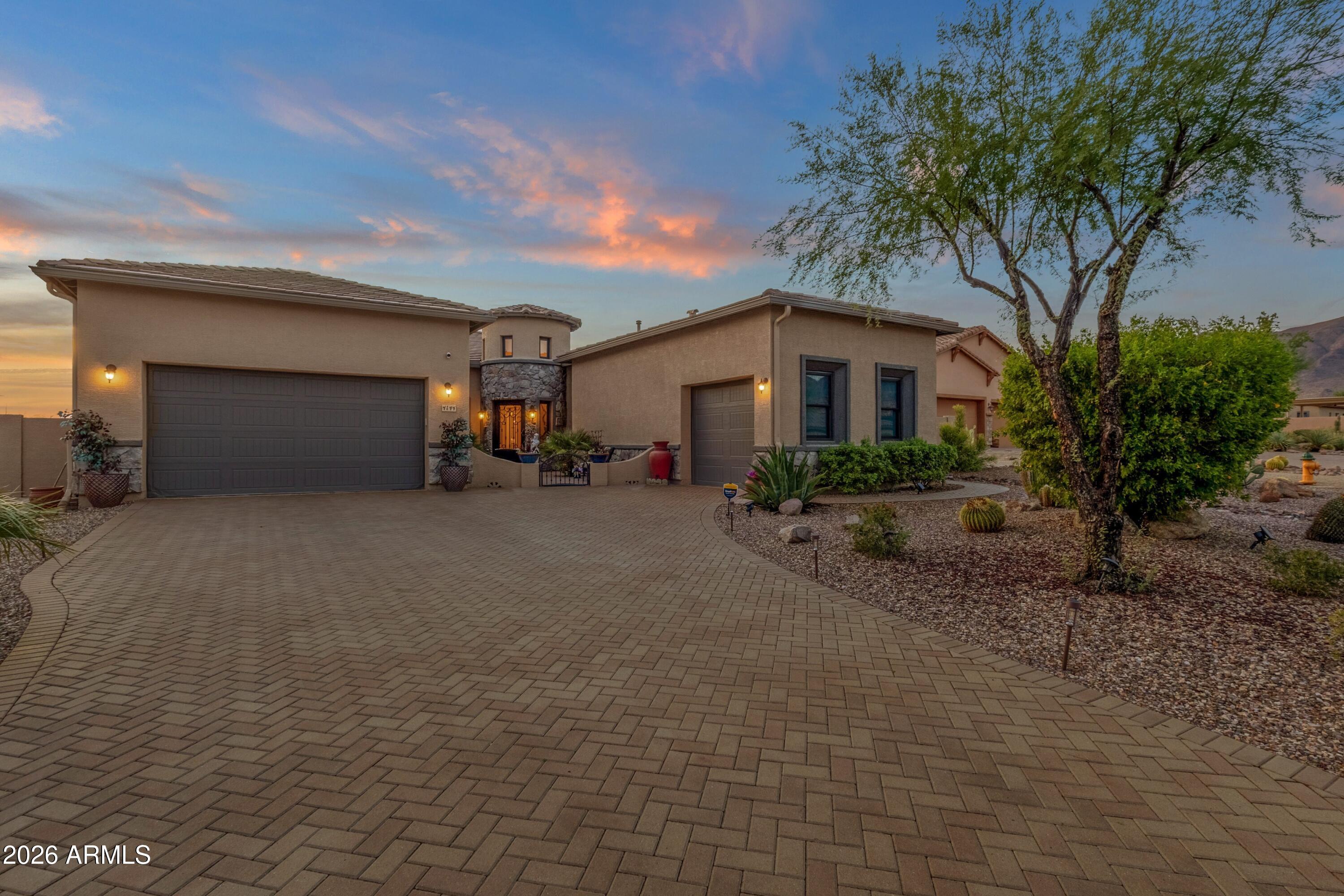 4144 S WILLOW SPRINGS Trail