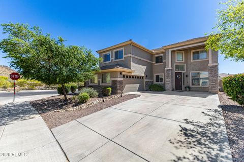 5111 W CAVEDALE Drive Phoenix AZ 85083