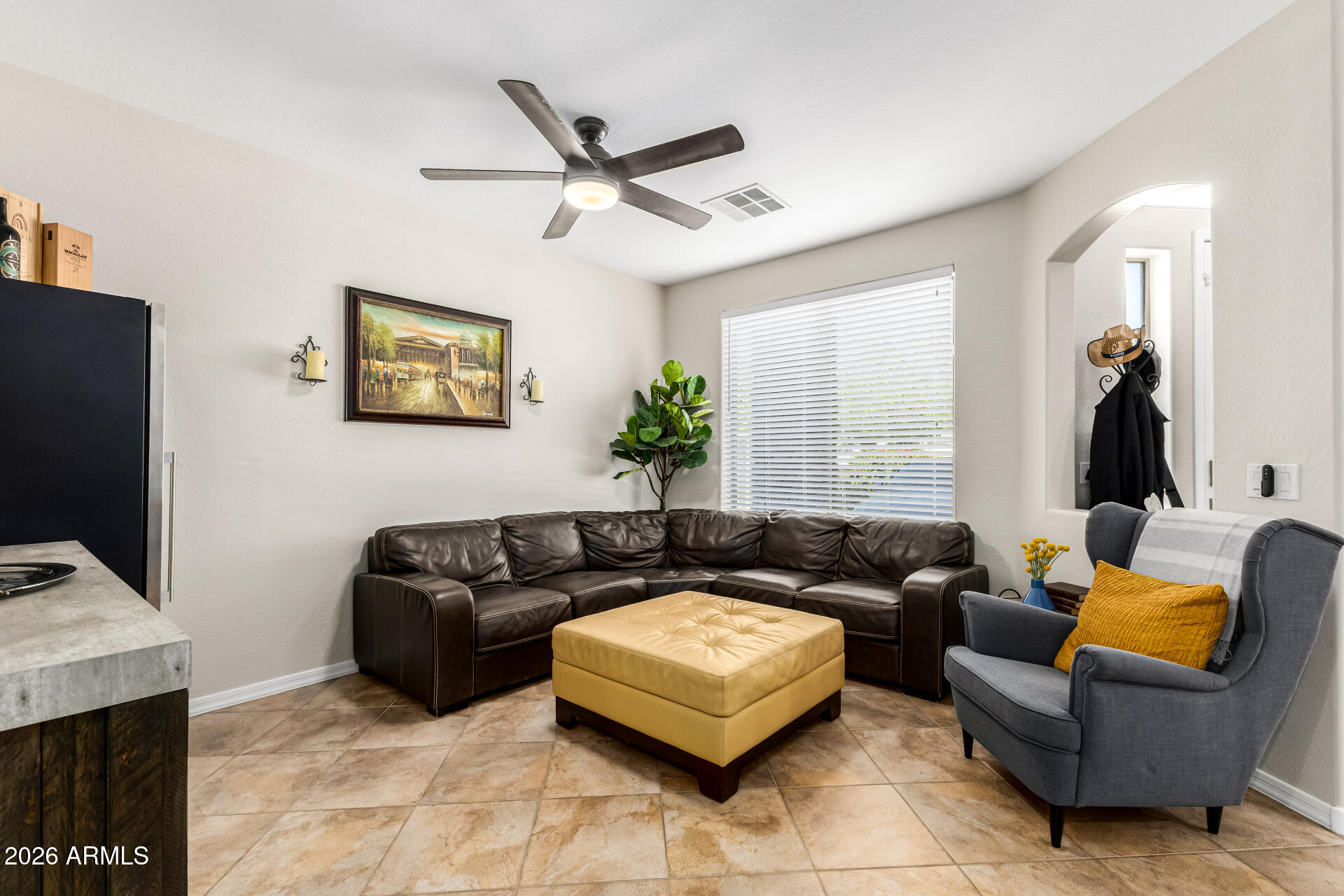 5111 W CAVEDALE Drive