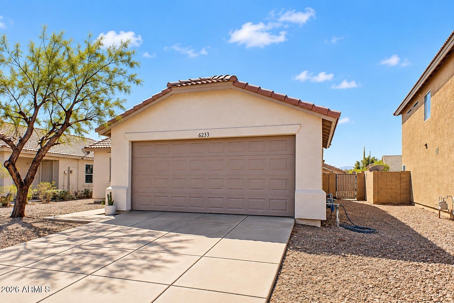 6233 W Encinas Lane