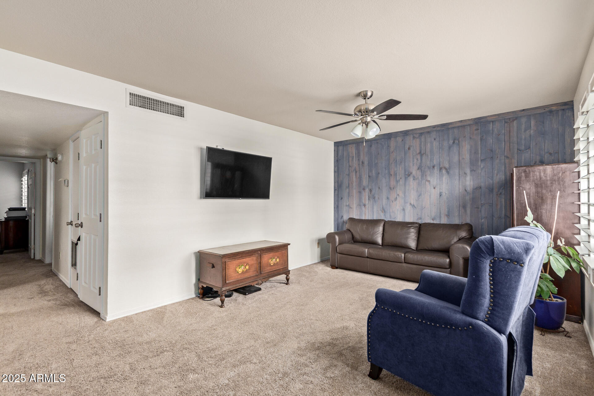 1402 E GUADALUPE Road 149