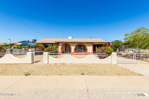 A home in El Mirage