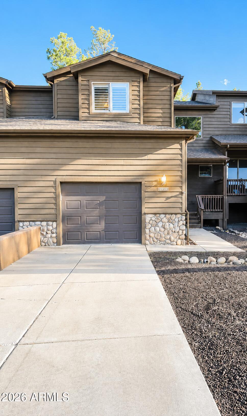 6963 MERCURY Drive