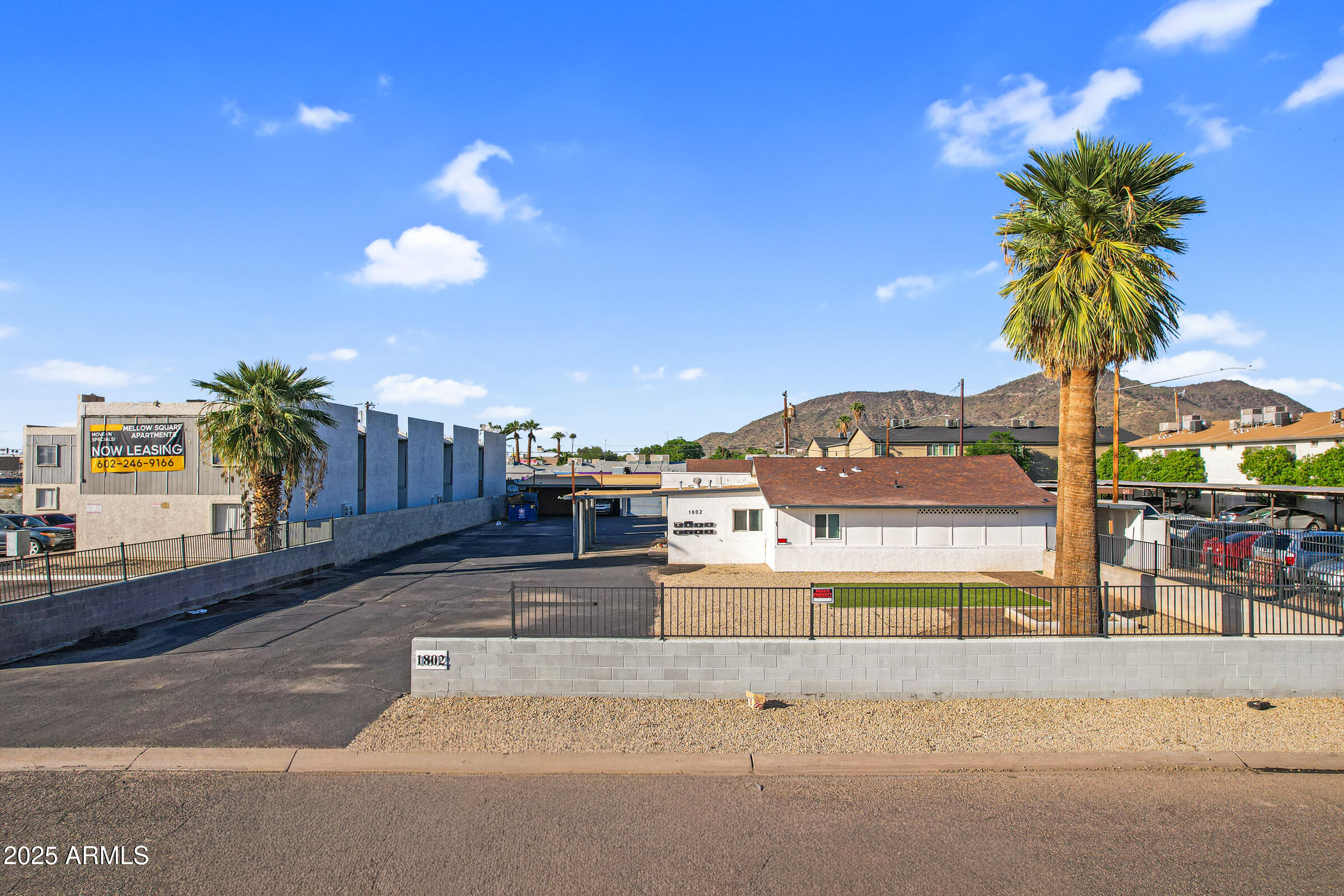 1802 W VOGEL Avenue