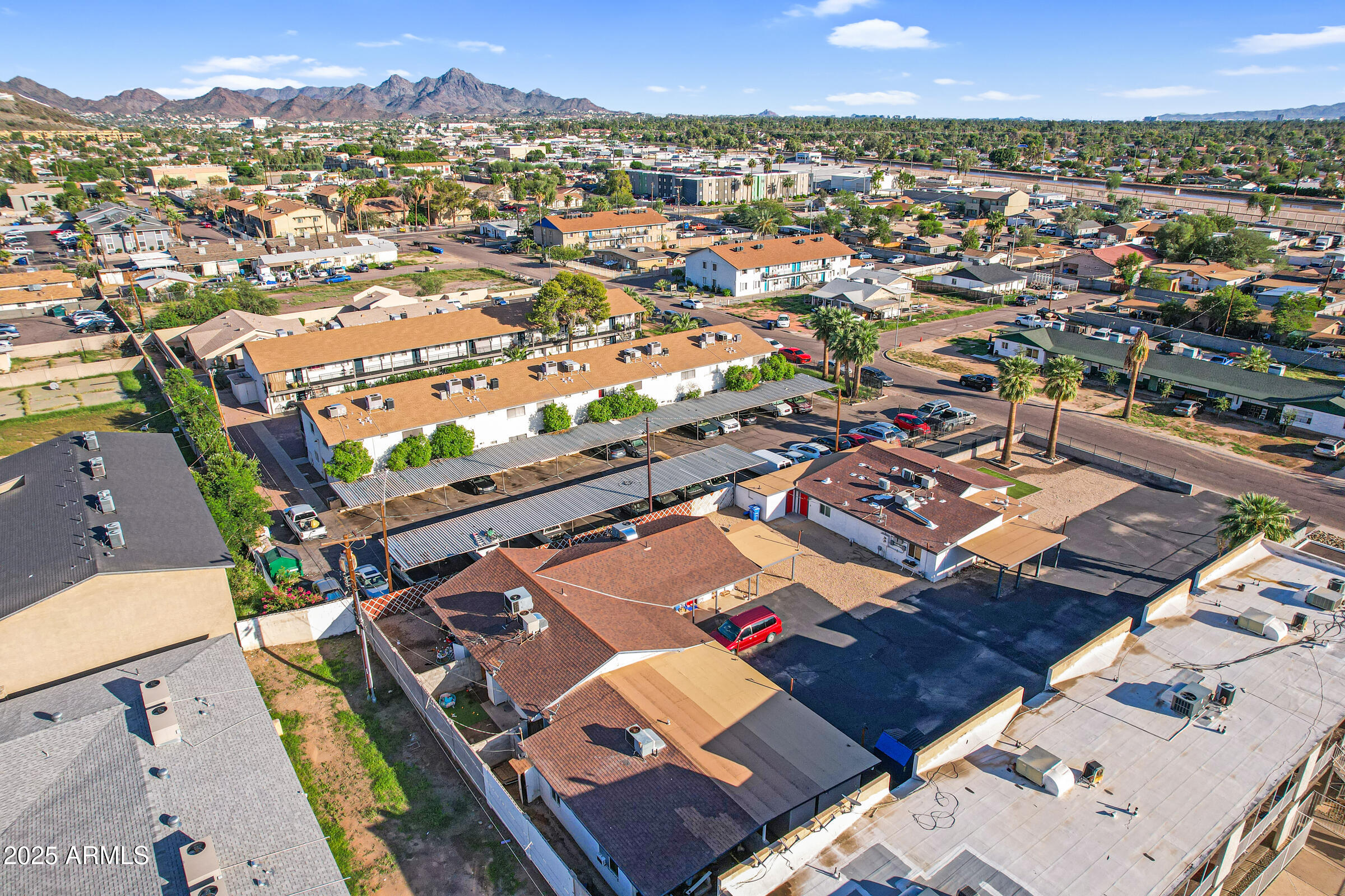 IDLE EASE - Residential Income