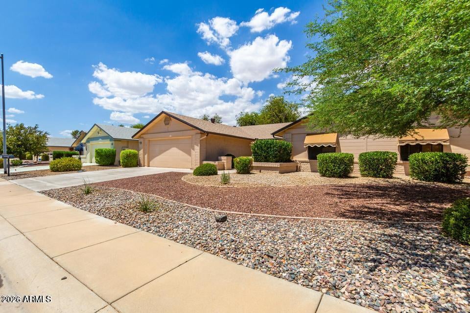 Photo of 19532 N 142nd Drive, Sun City West, AZ 85375 (MLS # 7092922)