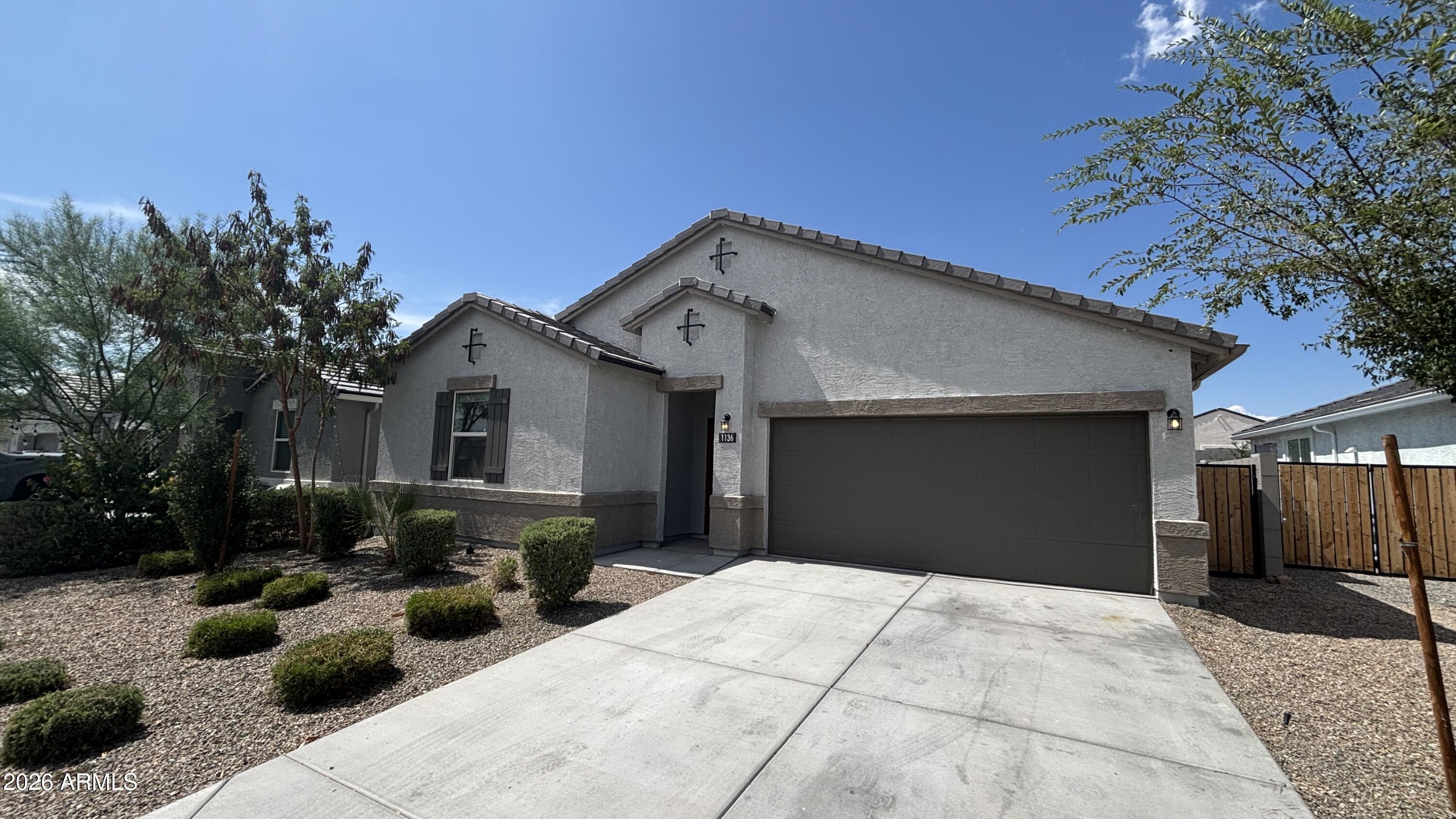 1136 W SAND CANYON Court