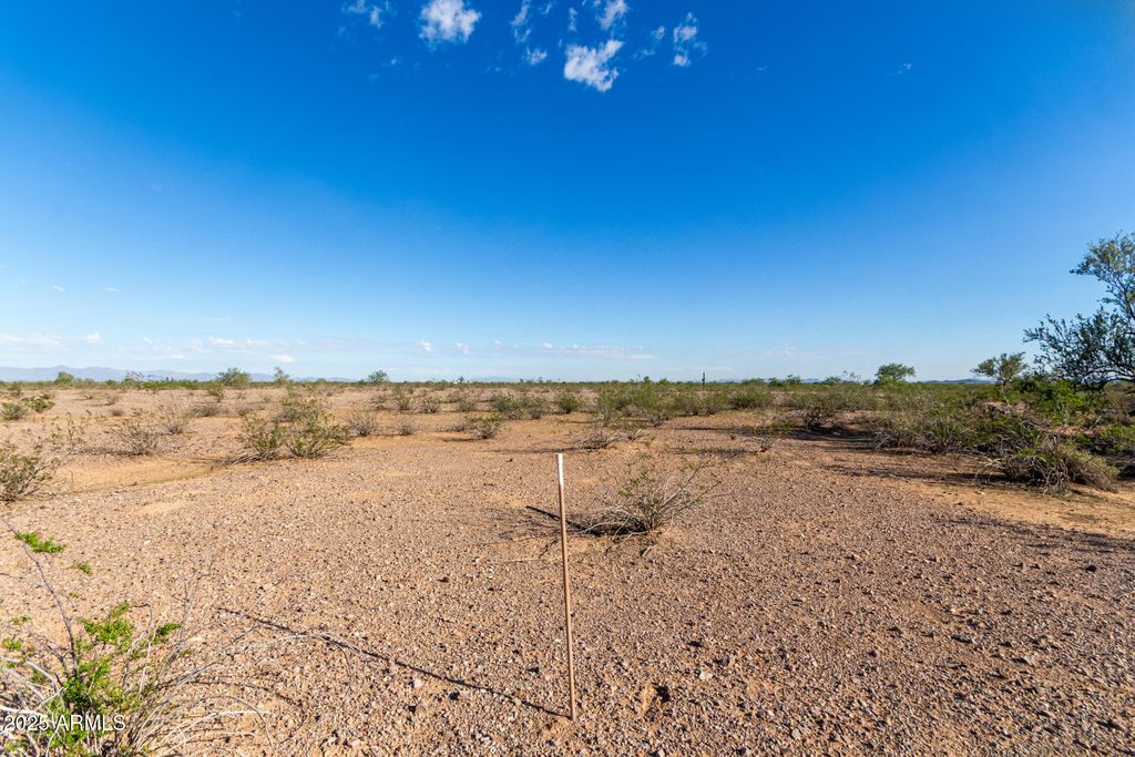 Photo of 405 W Montebello Avenue #-, Tonopah, AZ 85354 (MLS # 6937743)