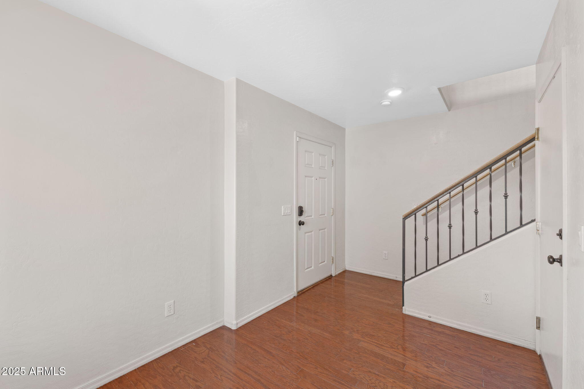 753 N PORT Drive